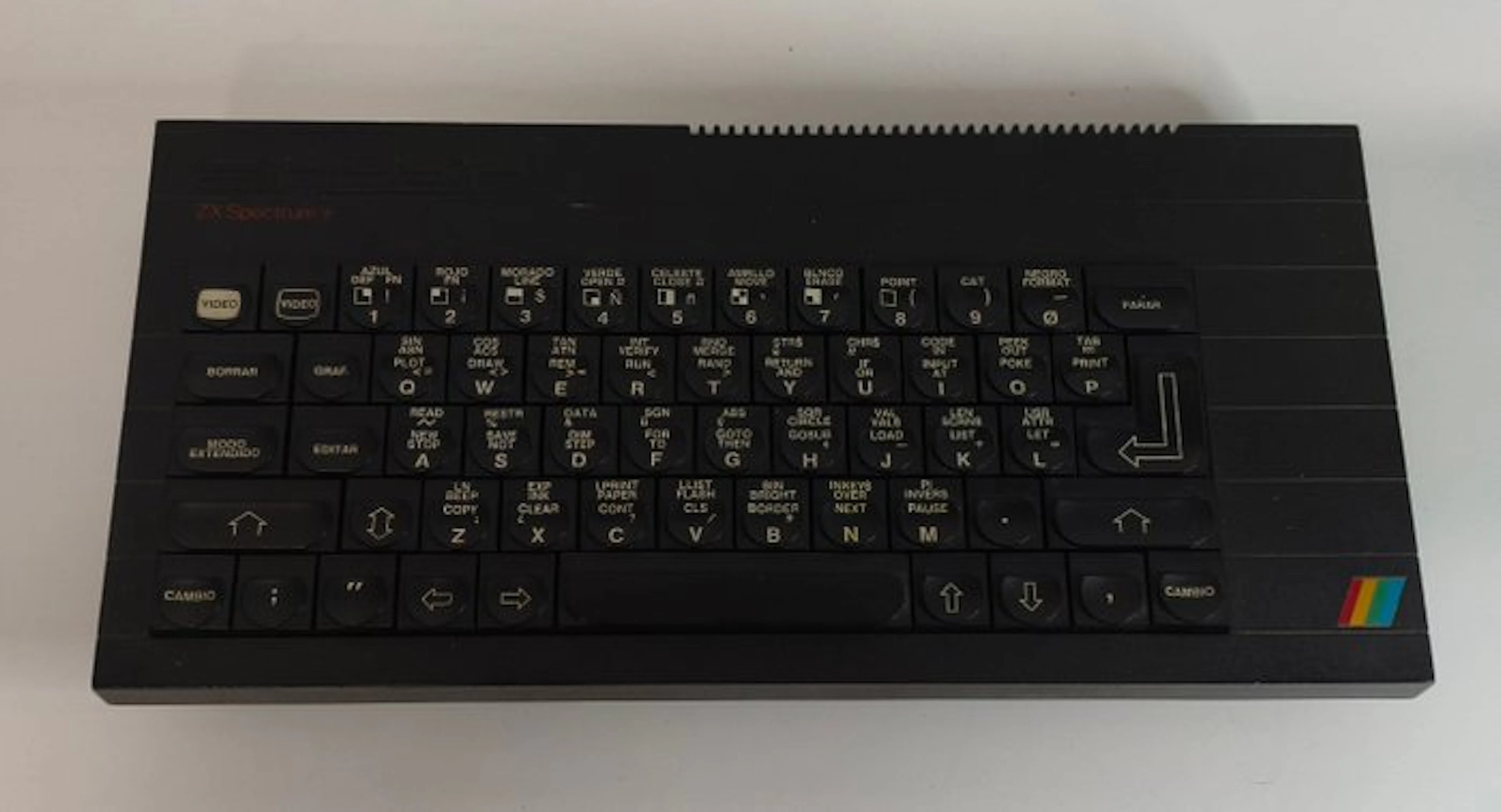 Sinclair ZX Spectrum + (Spanish) - Computer (1) - In original box