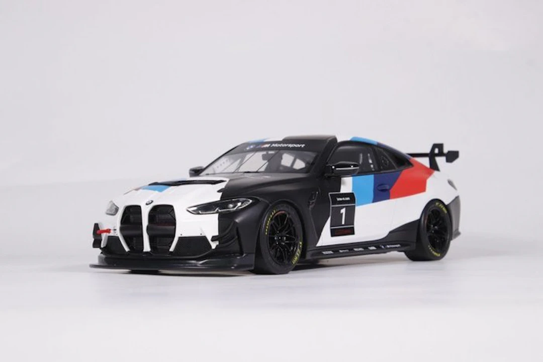 Otto Mobile 1:18 - Model car - BMW M4 GT4 2022 White...