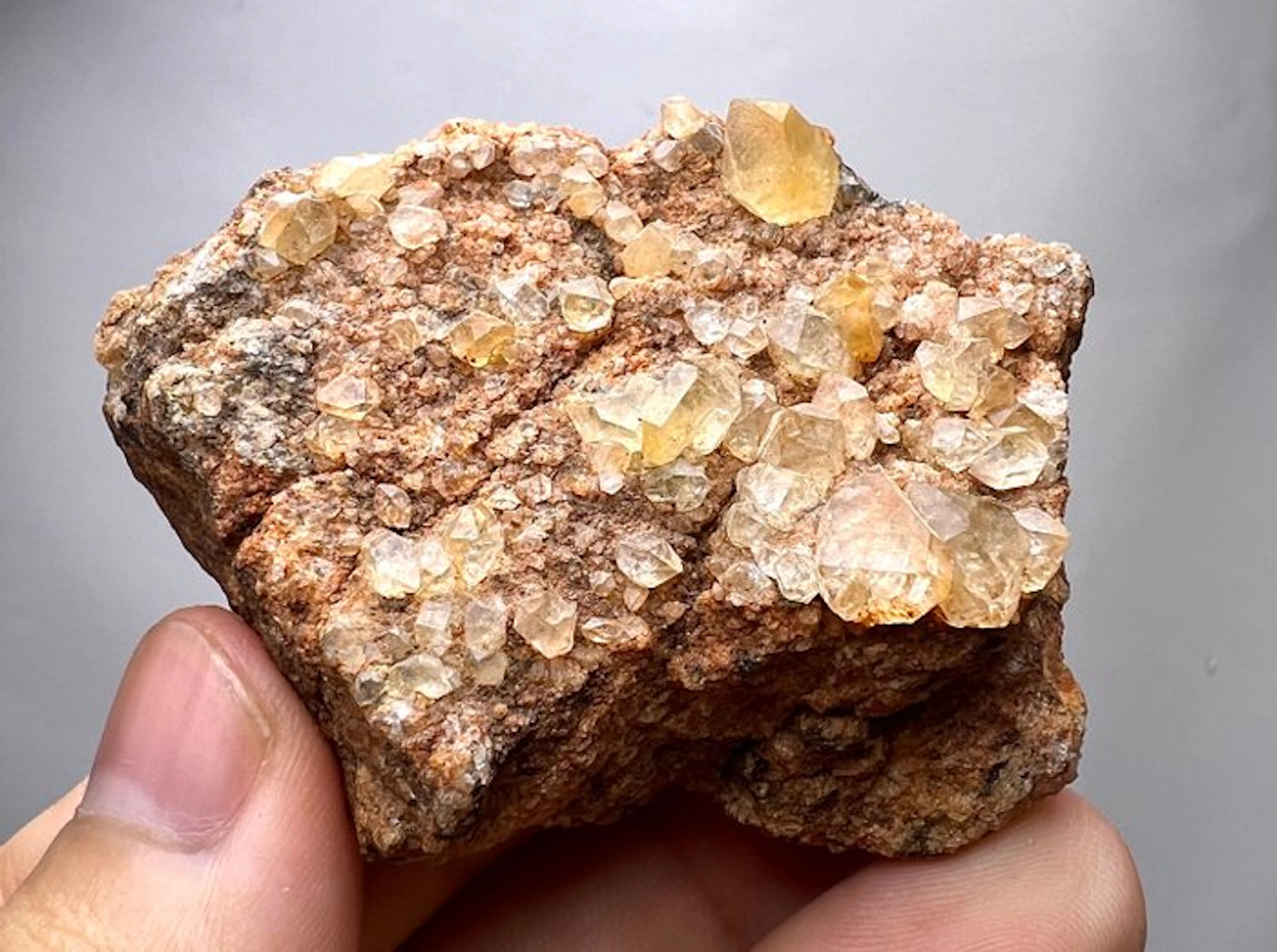 71 Gram Full Terminated Quartz Crystals Bunch On Matrix...