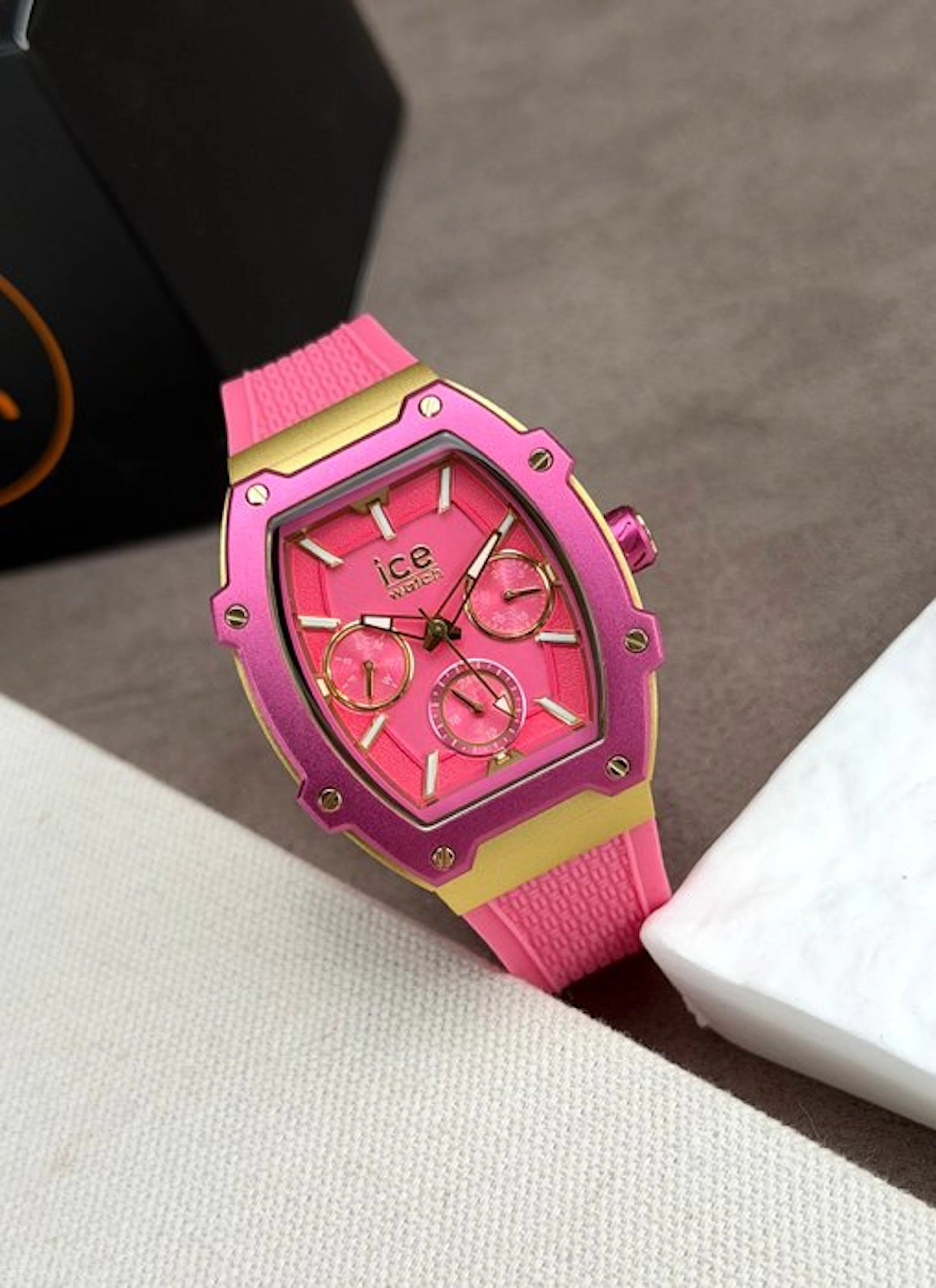 Ice-Watch - Boliday Wild Pink Day/Date - No reserve price - 023288 - Women -