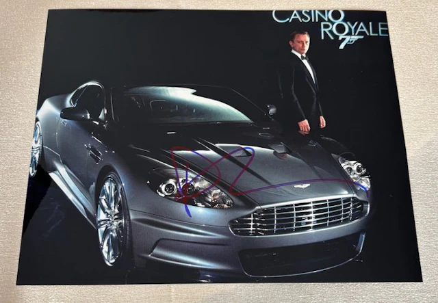 Daniel Craig - James Bond Casino Royale — Signed still by...