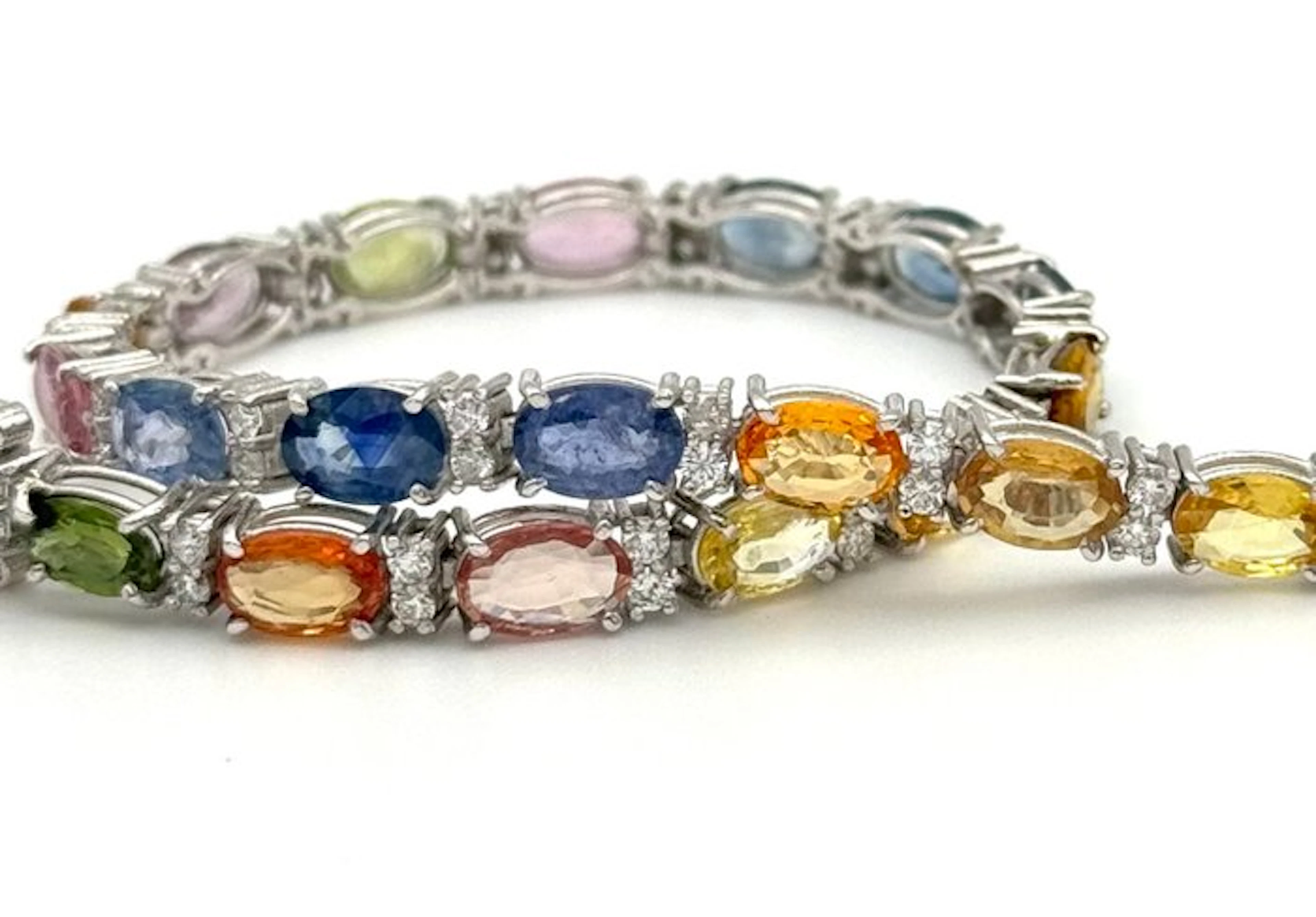 Tennis bracelet - 18 kt. White gold - 14.15ct. tw. Sapphire - Diamond