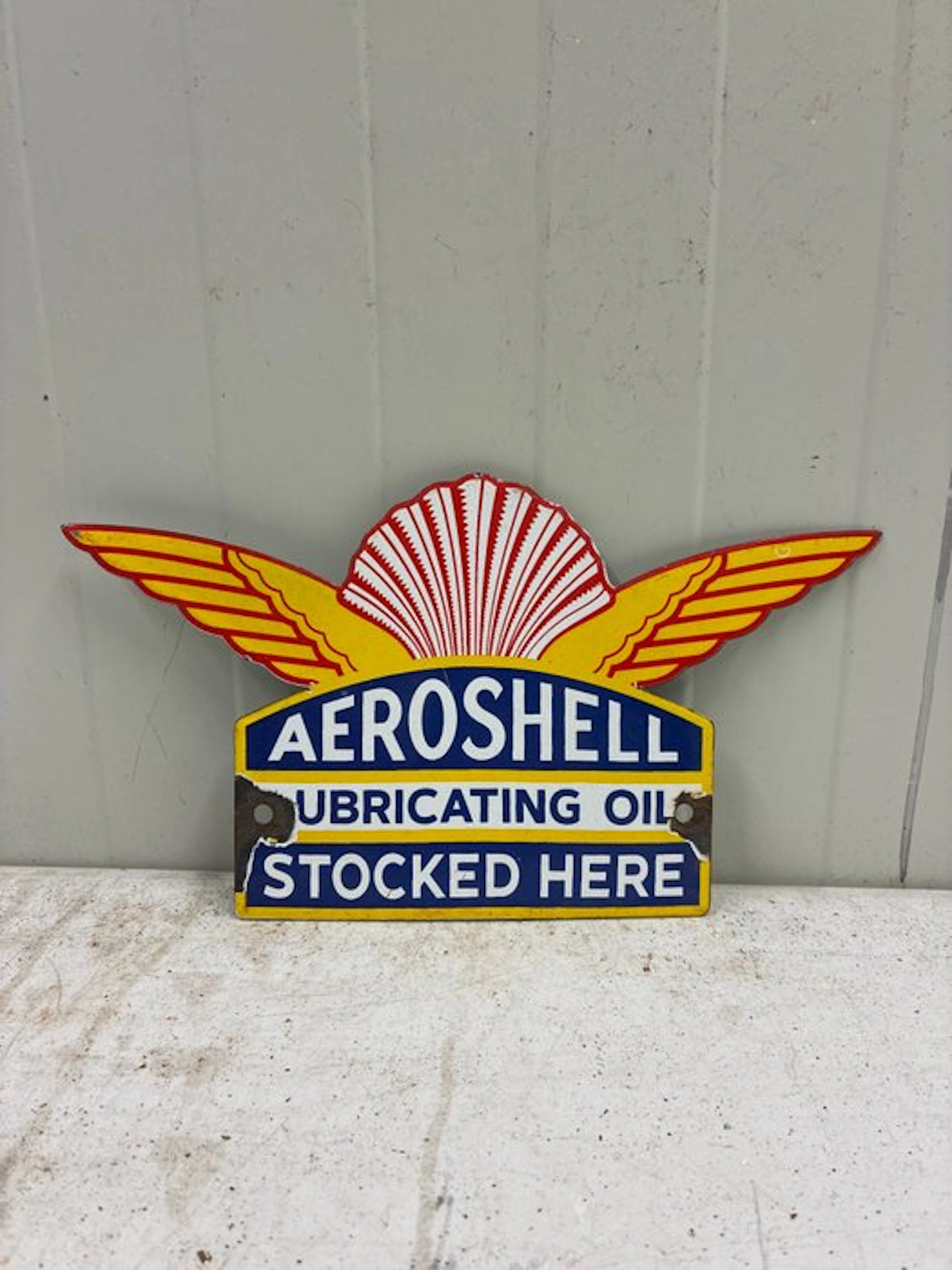 Vintage AeroShell Lubricating Oil enameled advertising...