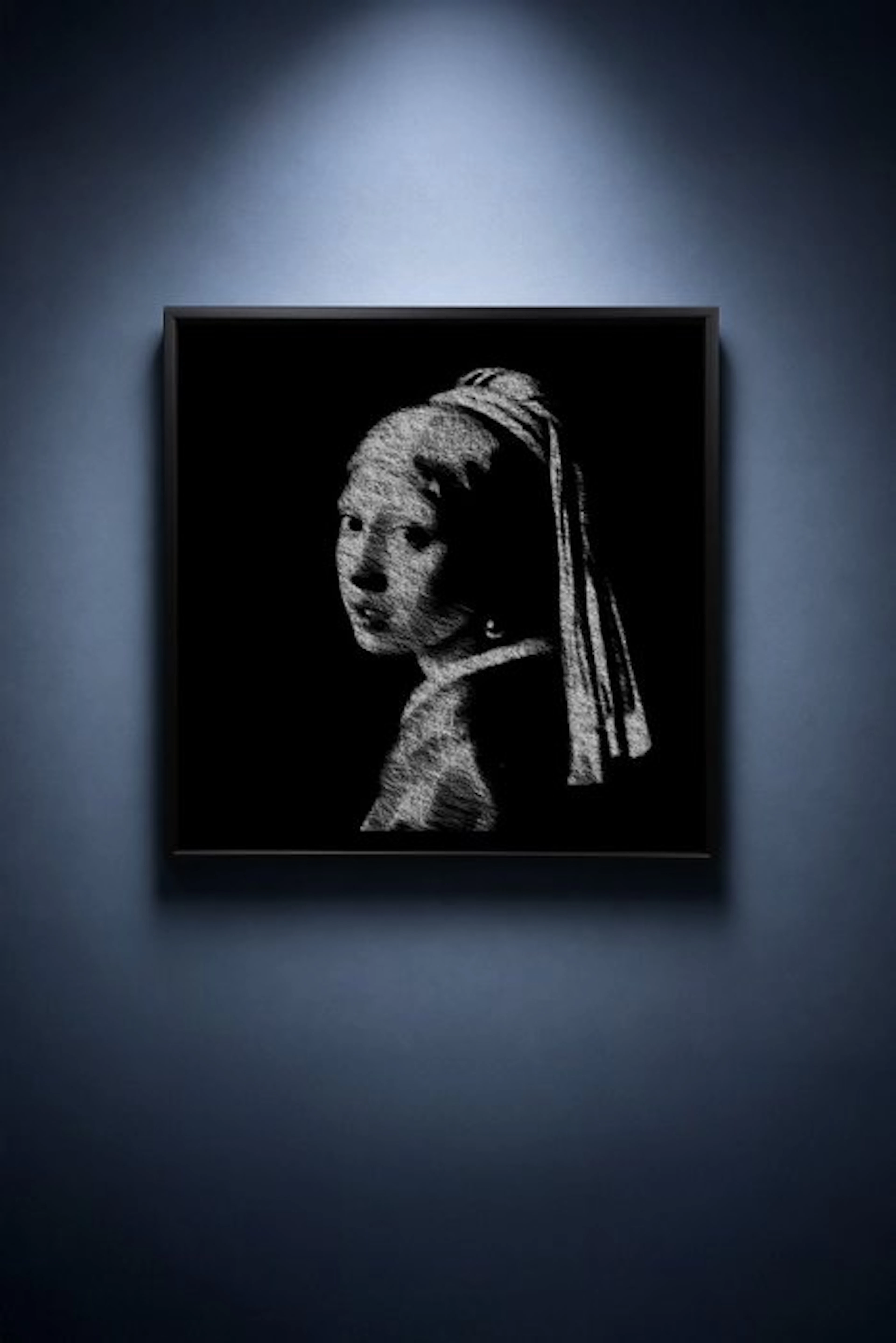 Tijs Dragtsma (1992) - A Pearl Caught in Static
