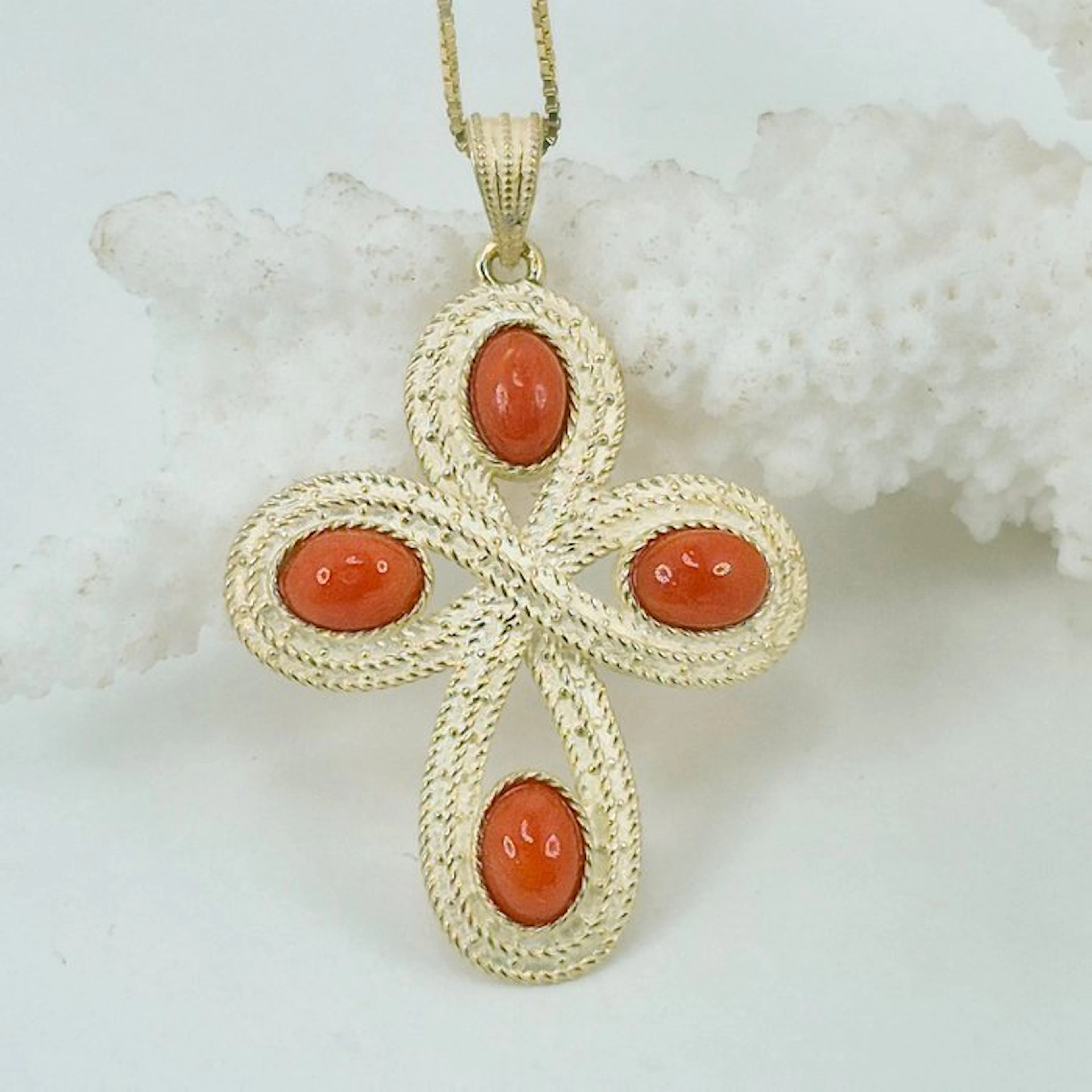 Coral - Silver, Gold-plated - Necklace with pendant - CORALLO MEDITERRANEO