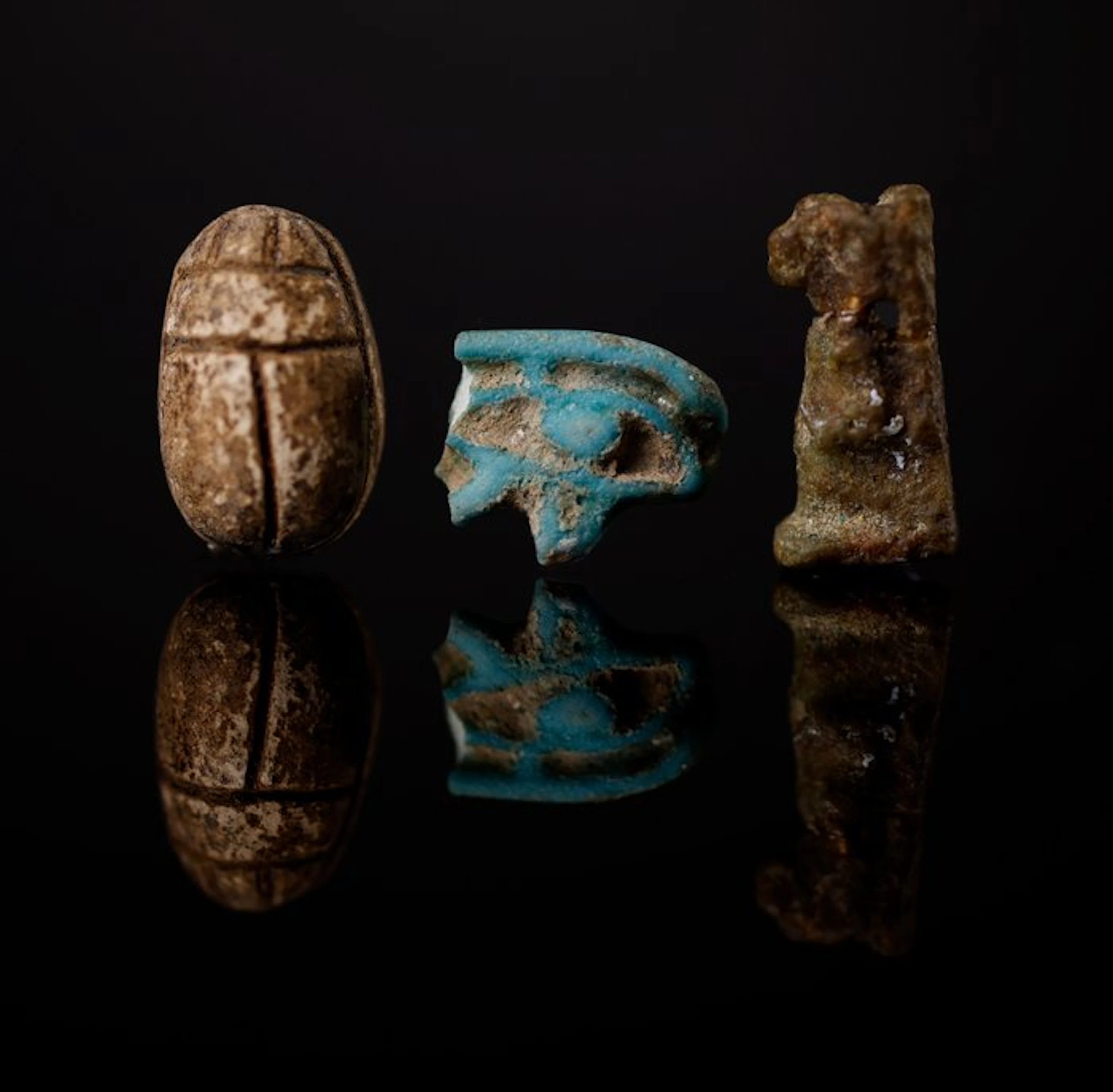 Ancient Egypt, Thoth, Udjat eye and scarab amulets - 0.6 cm