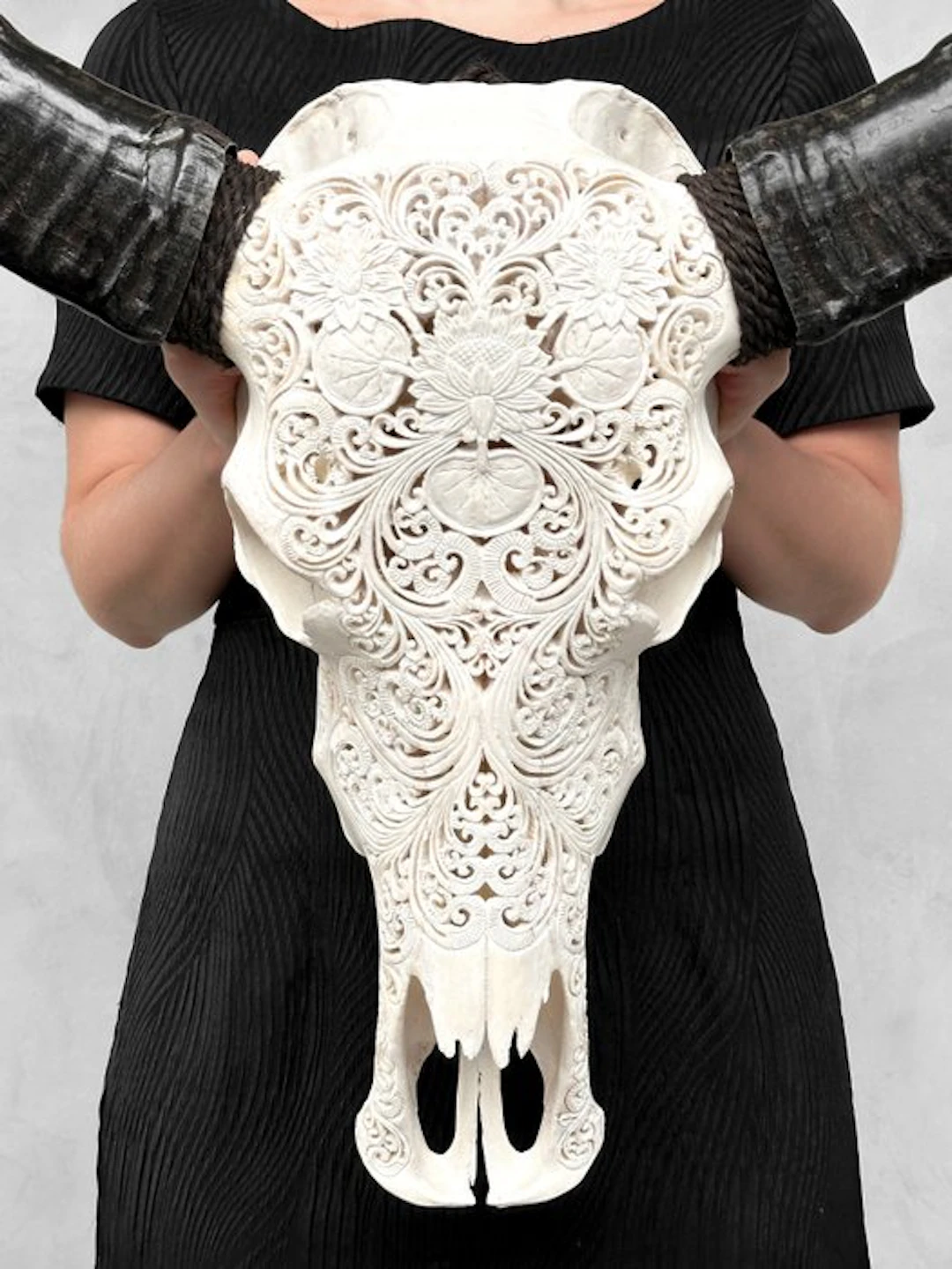NO RESERVE PRICE - C - Authentic White Carved Water...