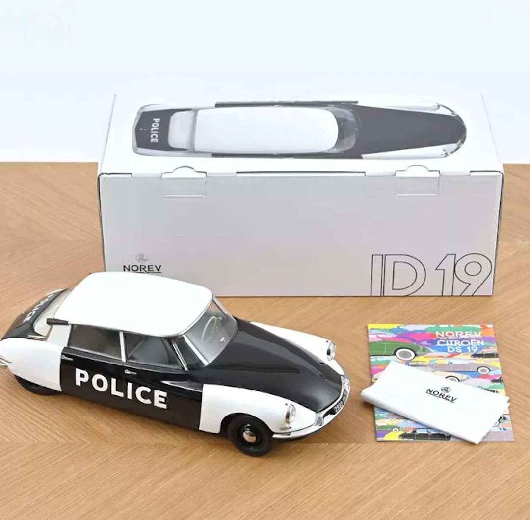 Norev 1:12 - Model car - Citroën ID 19 Police (1959) - Limited to 150 pcs.