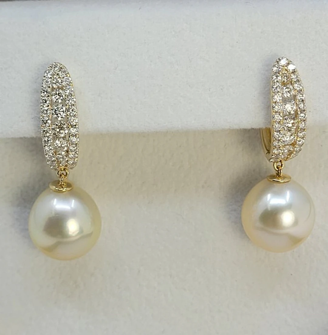 Earrings - 18 kt