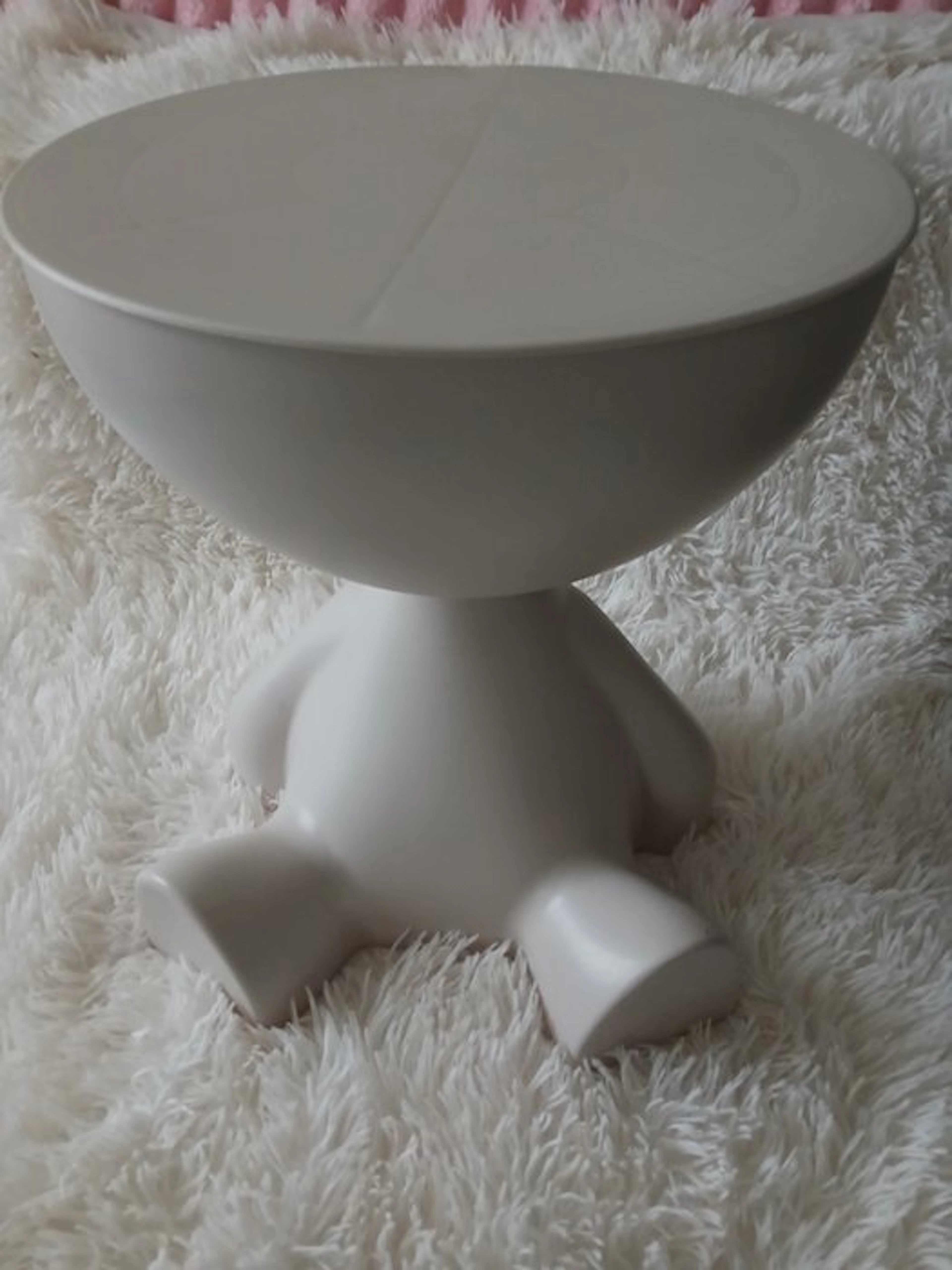 Coffee table - Plastic
