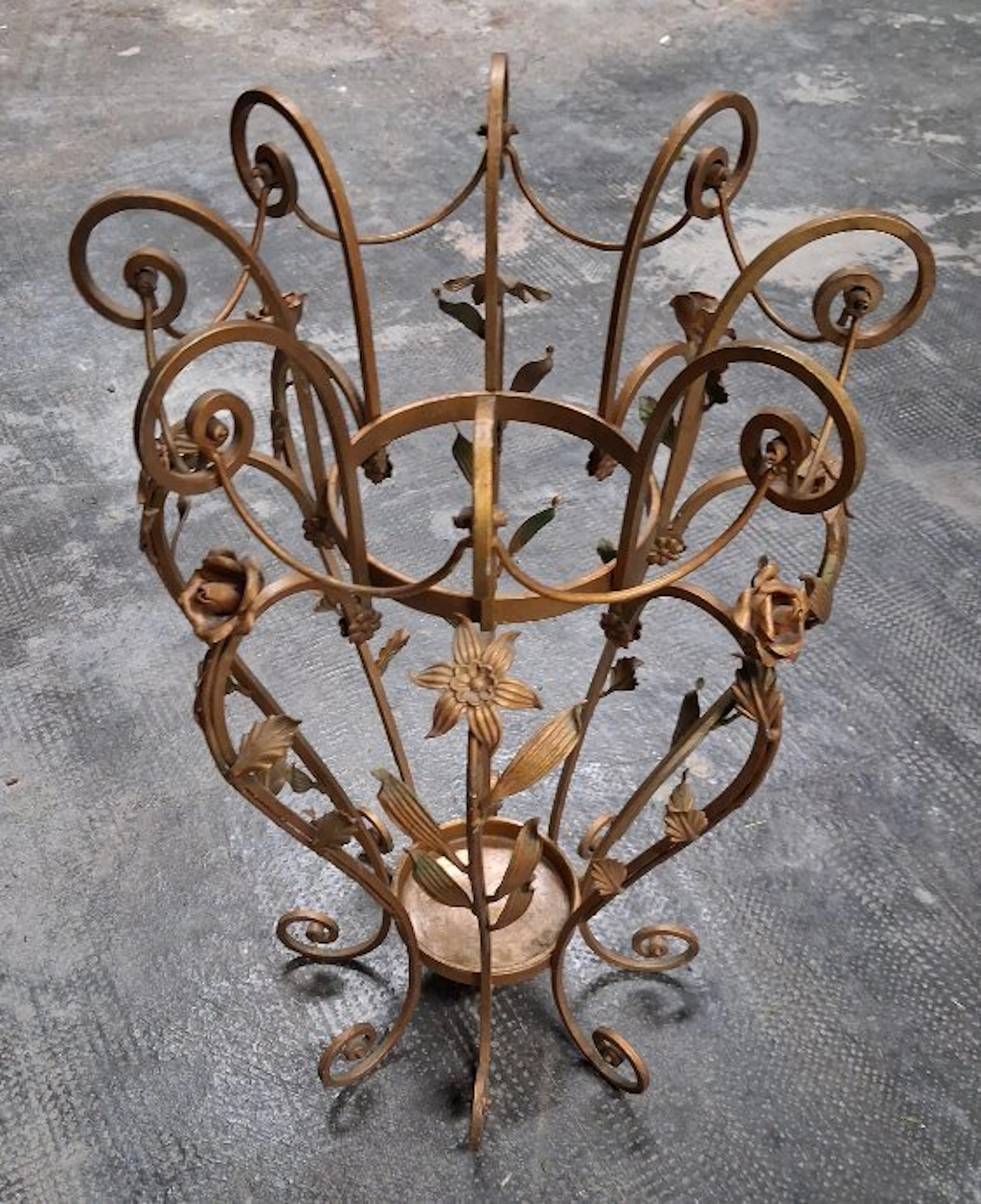 Umbrella stand/rack - Wrought iron - Golden wrought-iron umbrella stand.