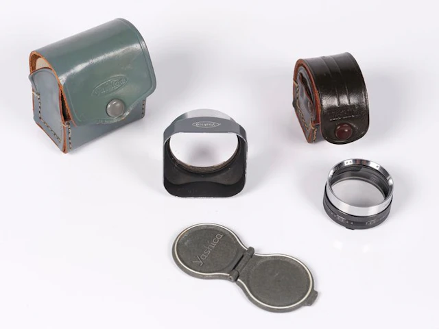 Yashica Zonnekap