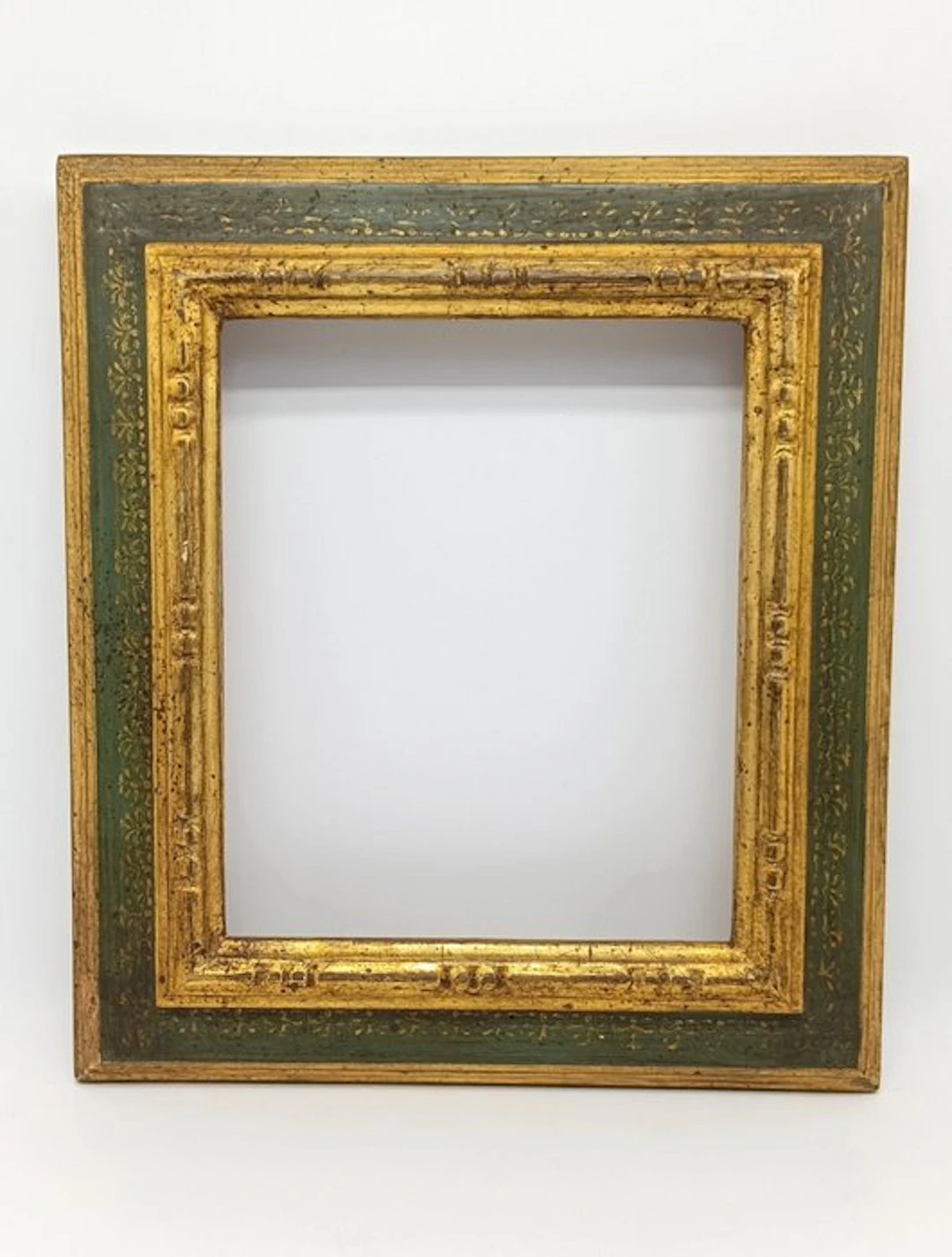 Frame - Gold leaf