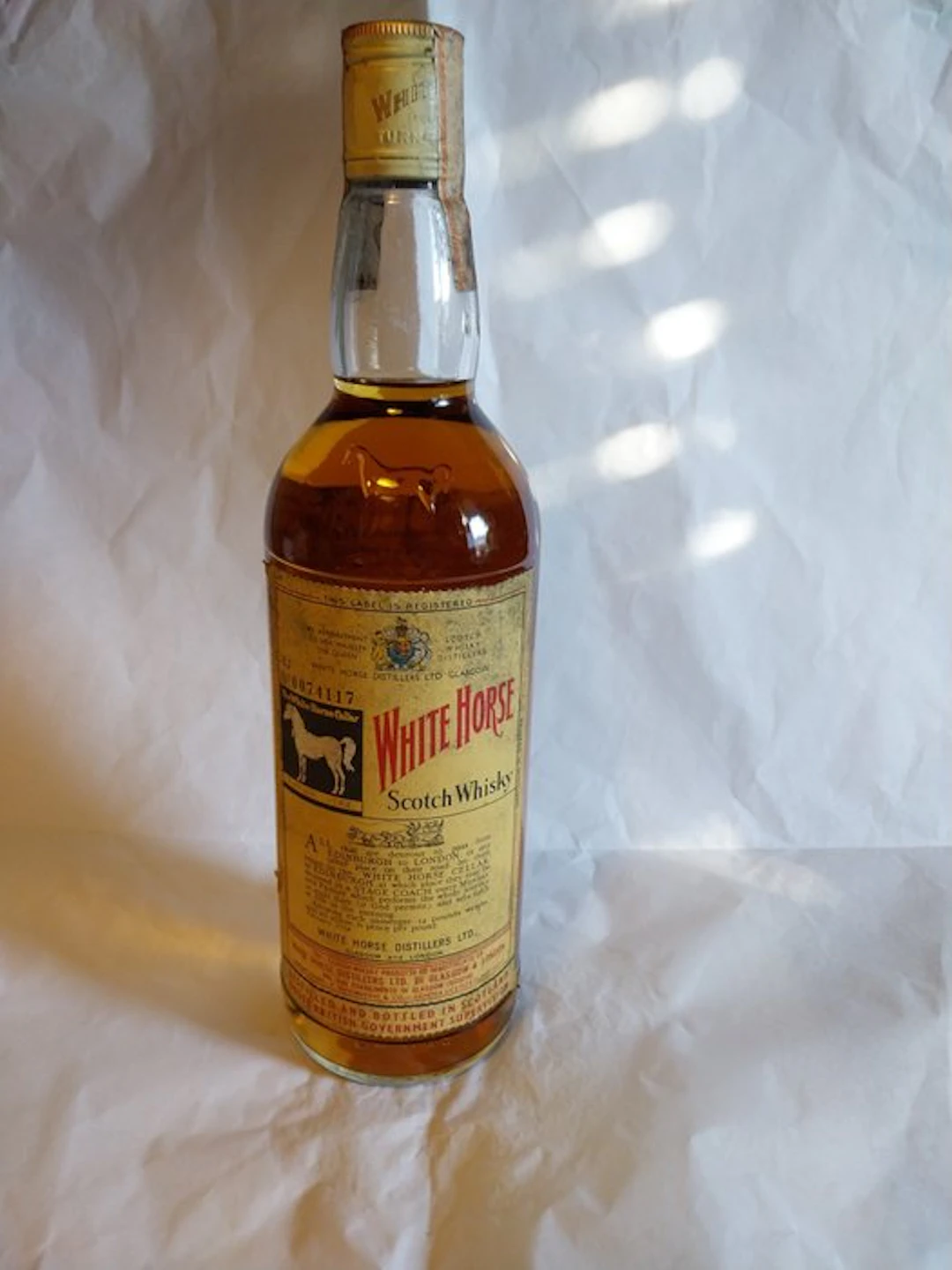 White Horse - b. late 1960s early 1970s - 75cl