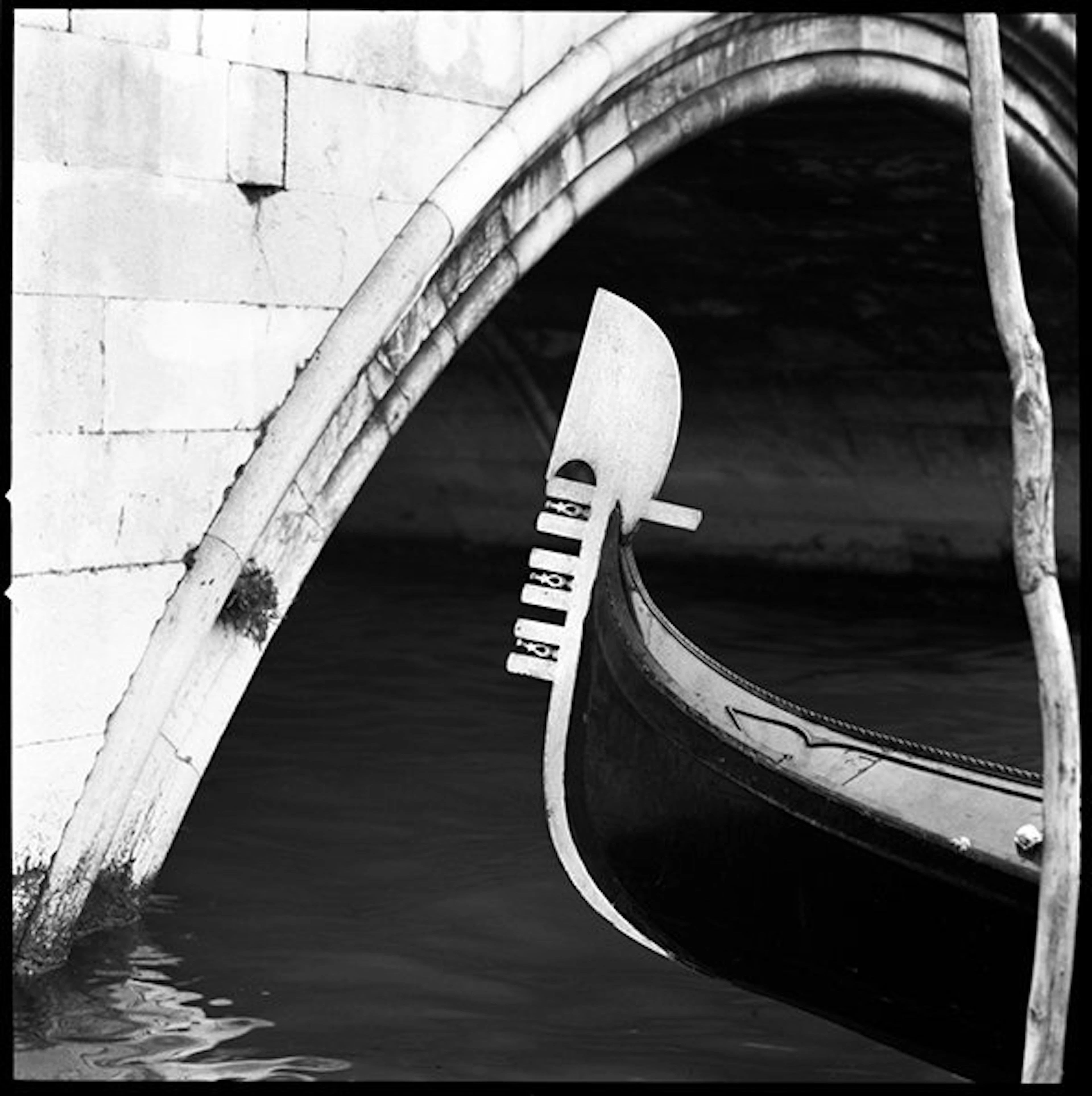 Camerapohoto Epoche/Vittorio Pavan - 18-Venezia, particolare gondola- 1962
