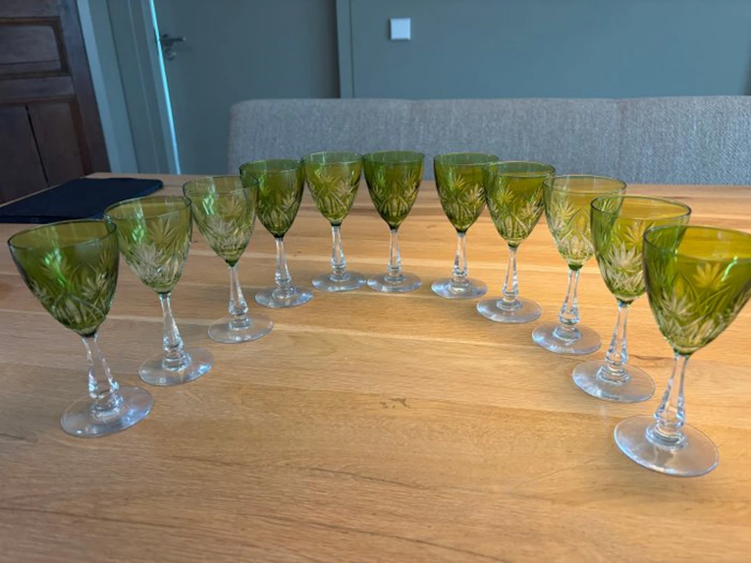 Drinking glass (11) - Crystal