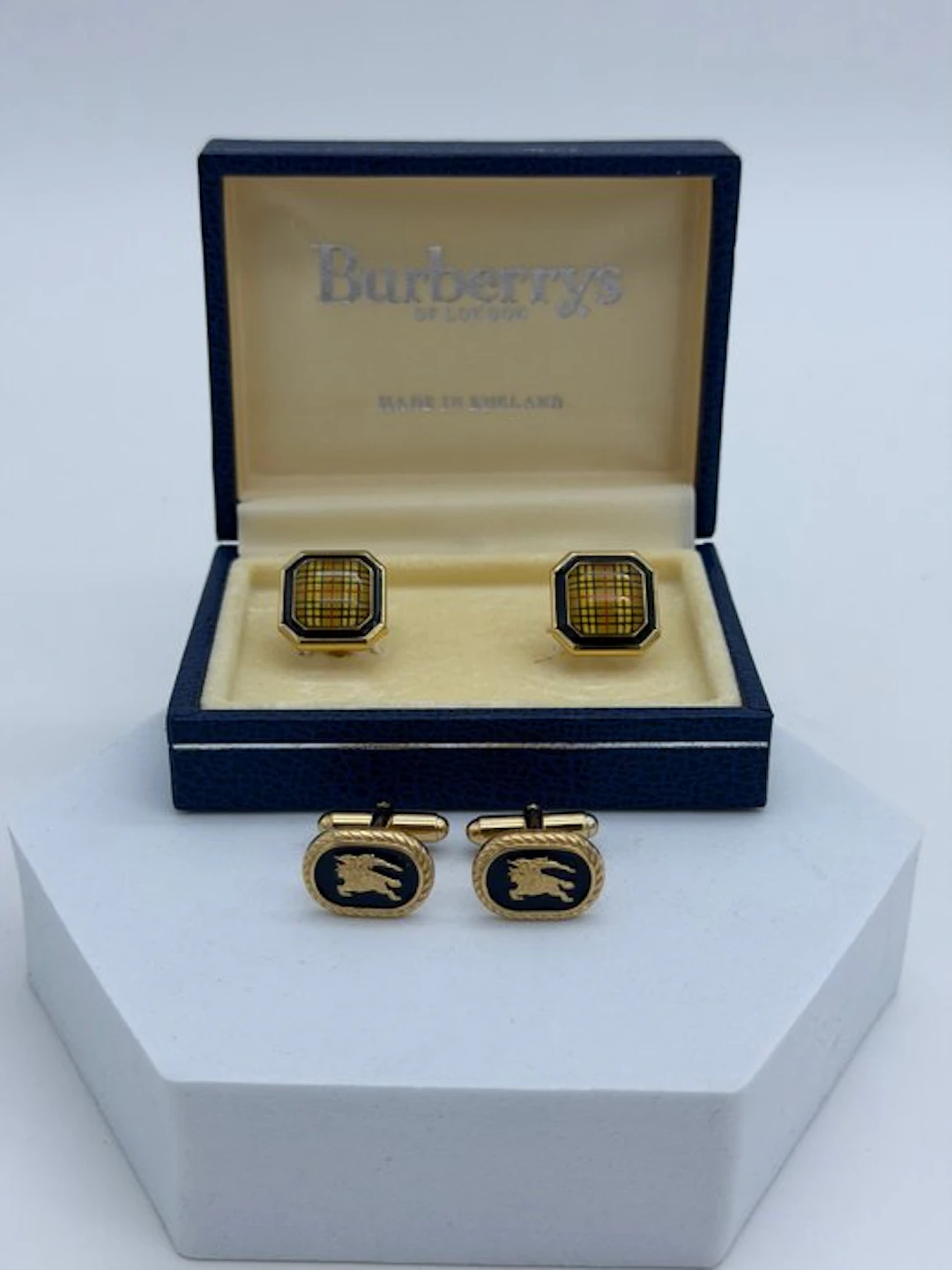 Burberry - Metal, Gold-plated - Cufflinks