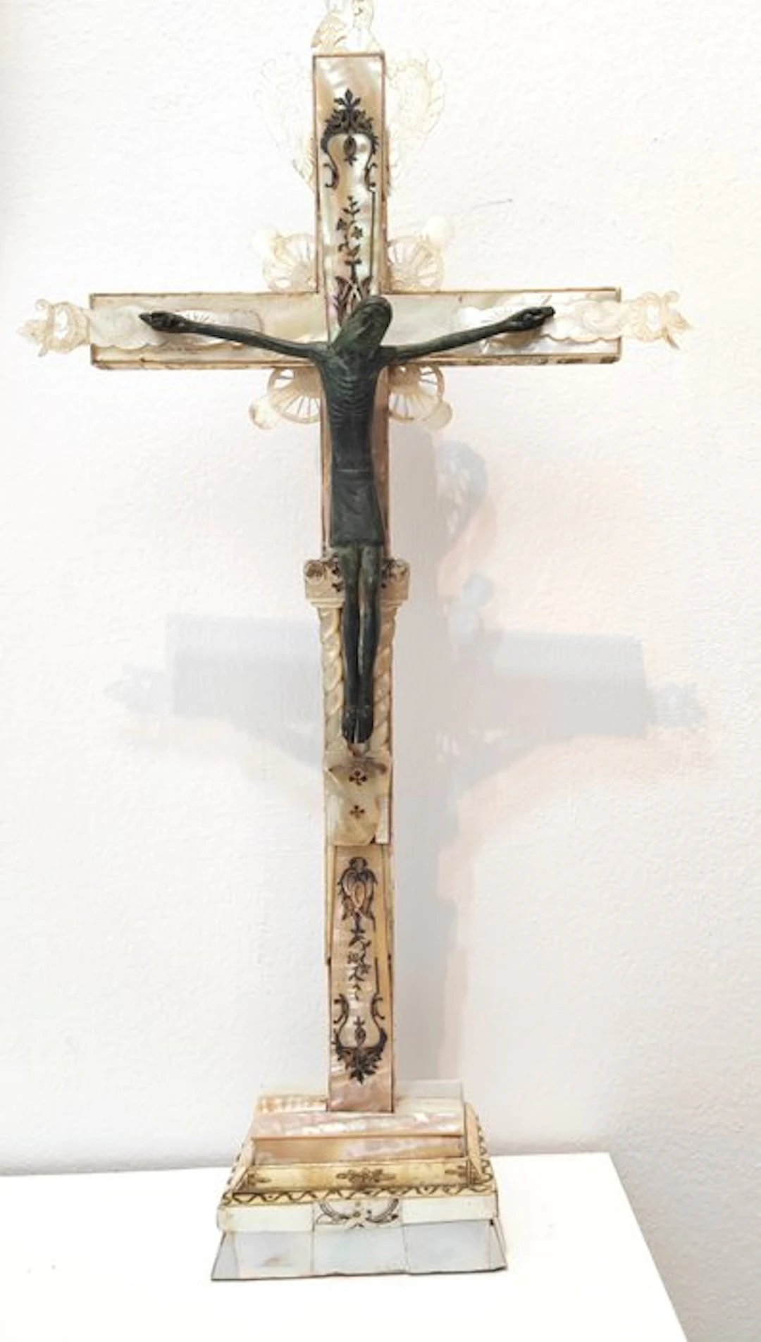 Crucifix - Patinated bronze - 1940-1950
