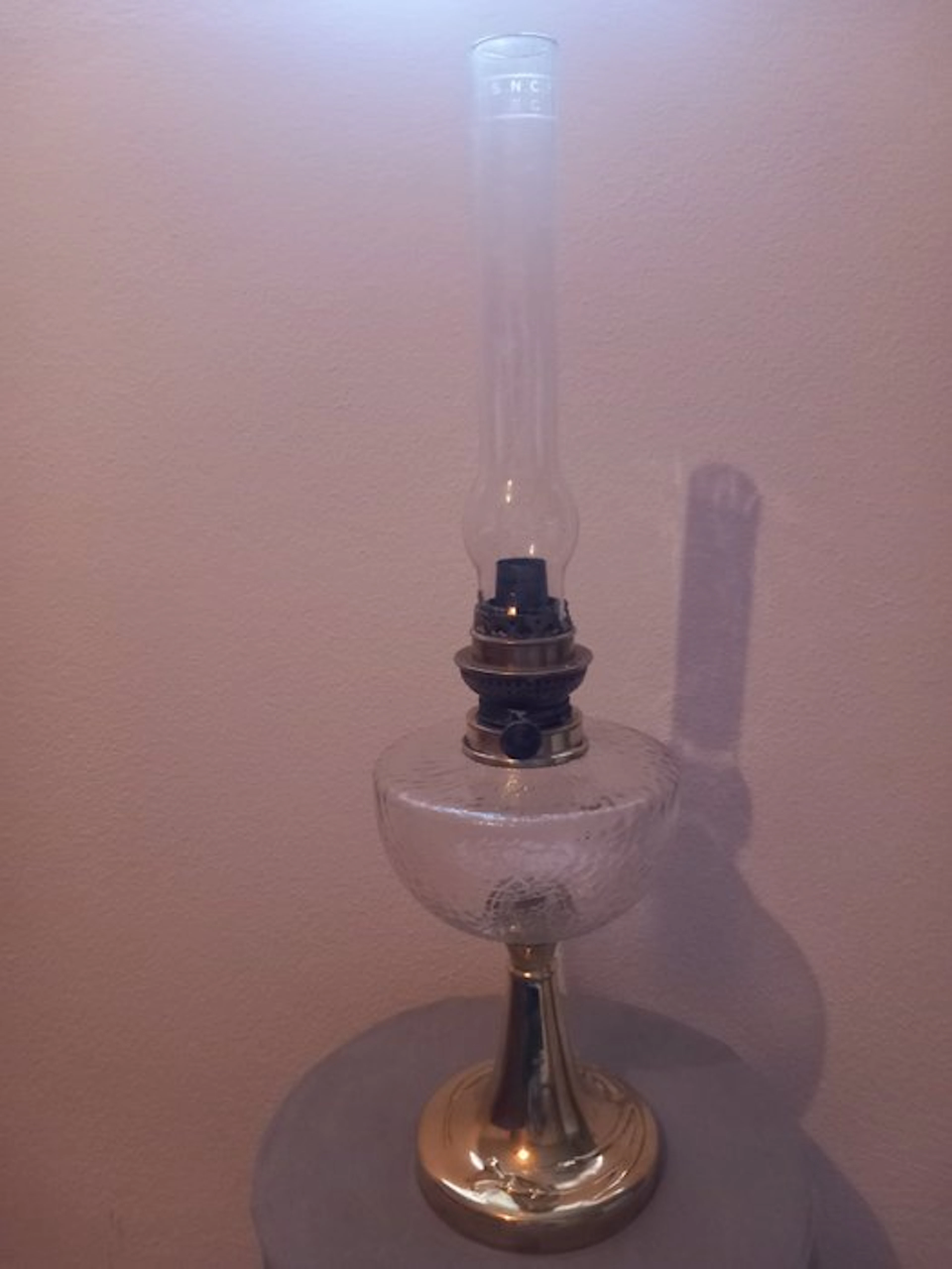 Kerosene lamp - Brass, Glass
