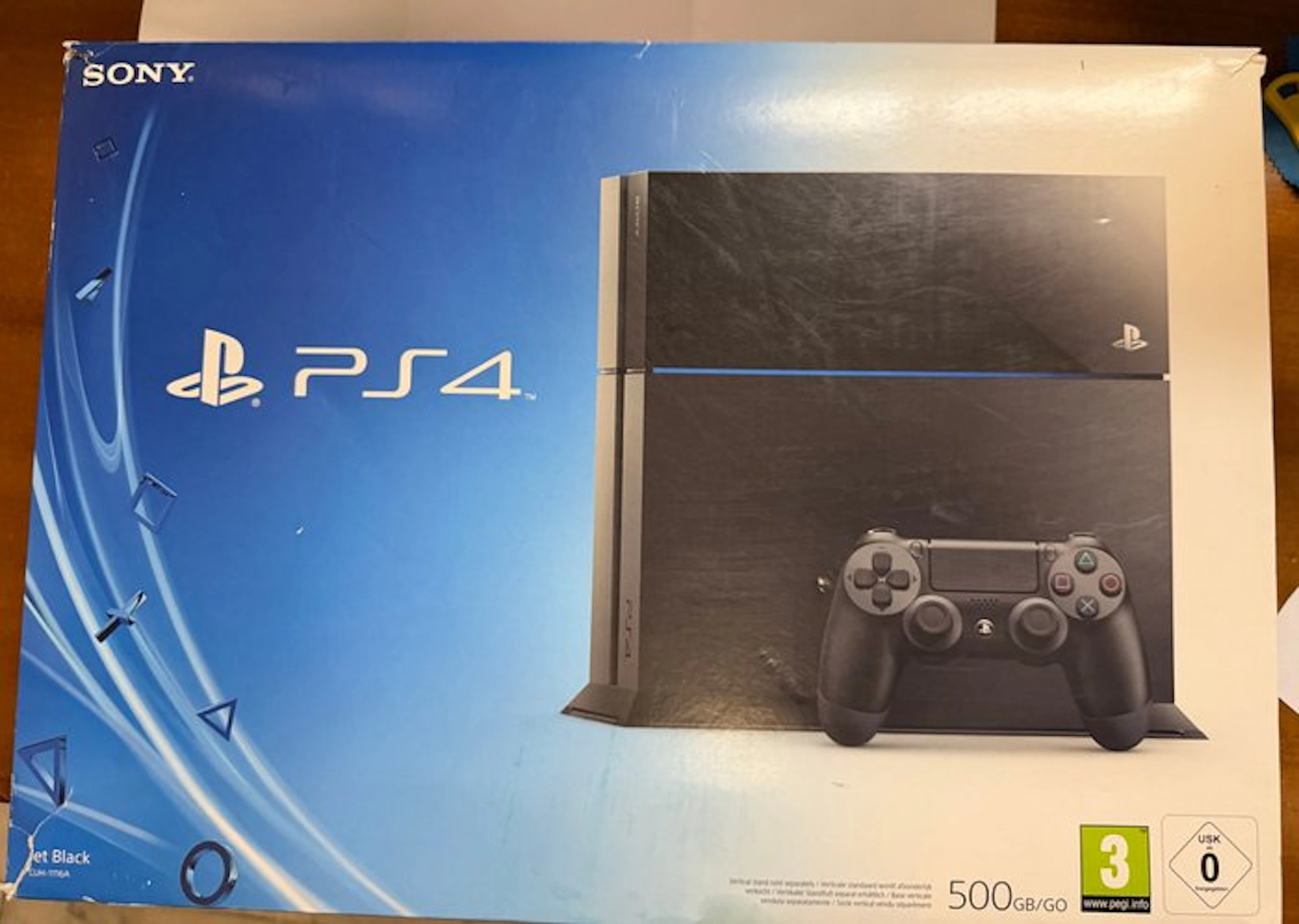 Sony - Playstation 4 (PS4) - 500 GB – jet Black + 4...