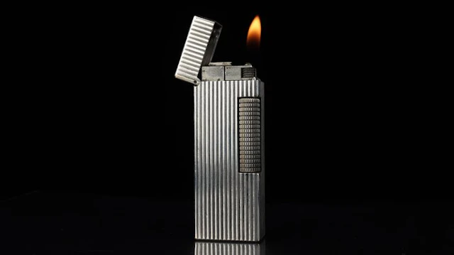 Dunhill - Lines Pattern Rollagas Lighter - No reserve...