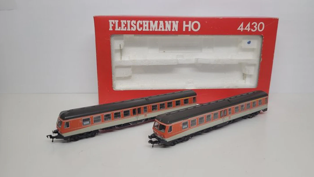 Fleischmann H0 - 4430 - Train unit (2) - 614 "Nuremberg Hbf" - DB