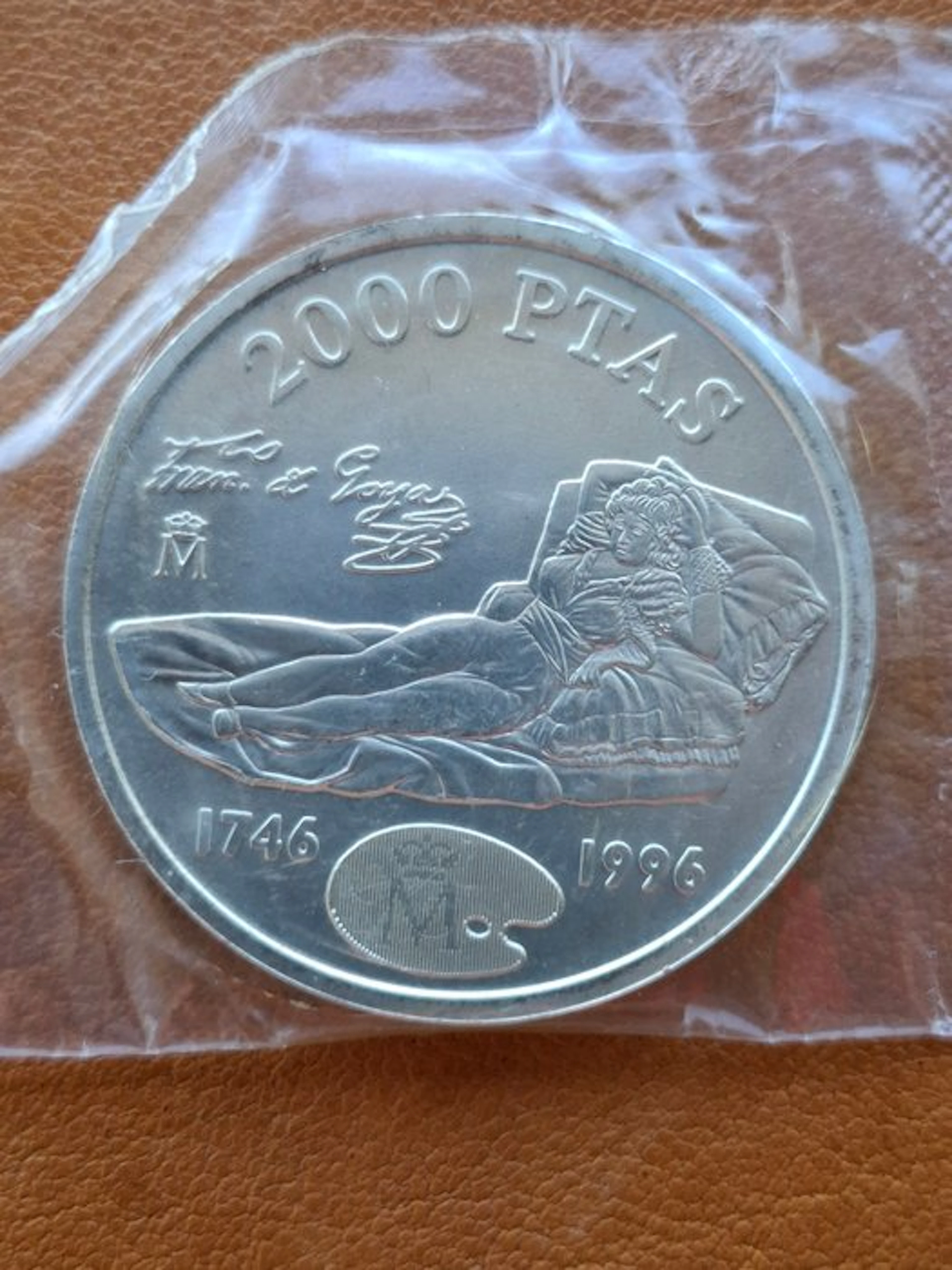 Spain. 2000 Pesetas 1996 (No reserve price)