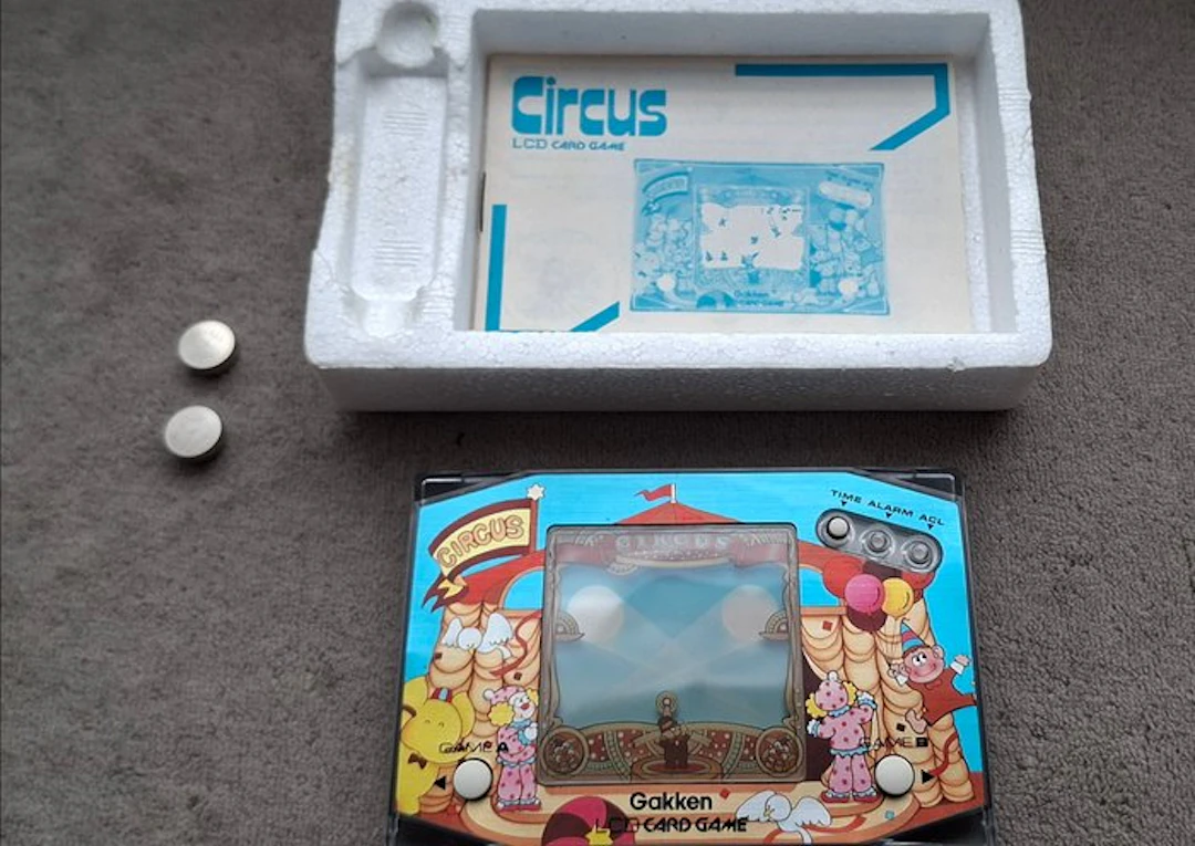 Gakken - LCD Card Game - Circus - Handheld game console - In original box