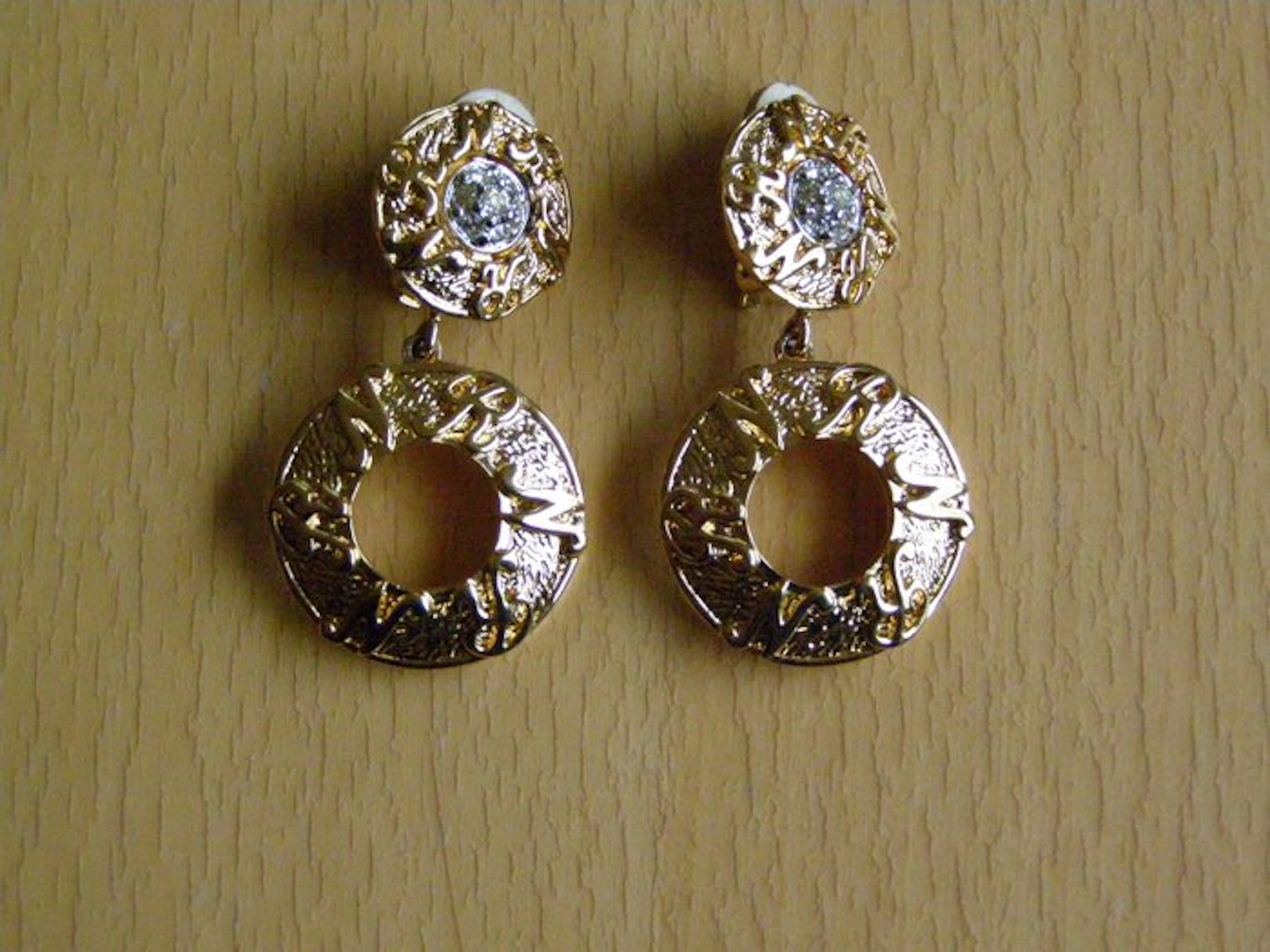 Nina Ricci - Gold-plated - Earrings - Vintage Clip-on