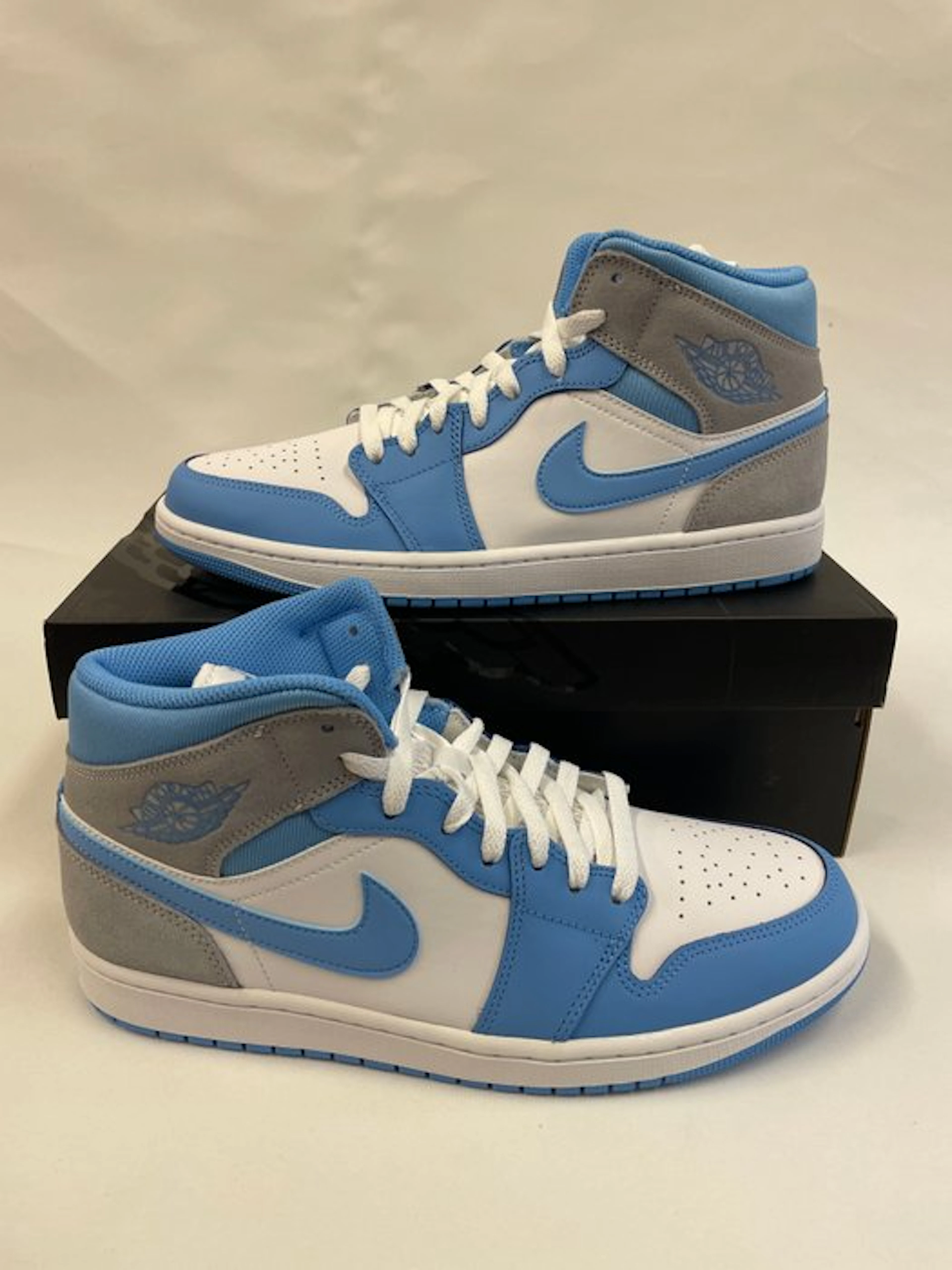 Nike - Air Jordan 1 Mid, University Blue Grey - Sneakers - Size: EU 44.5