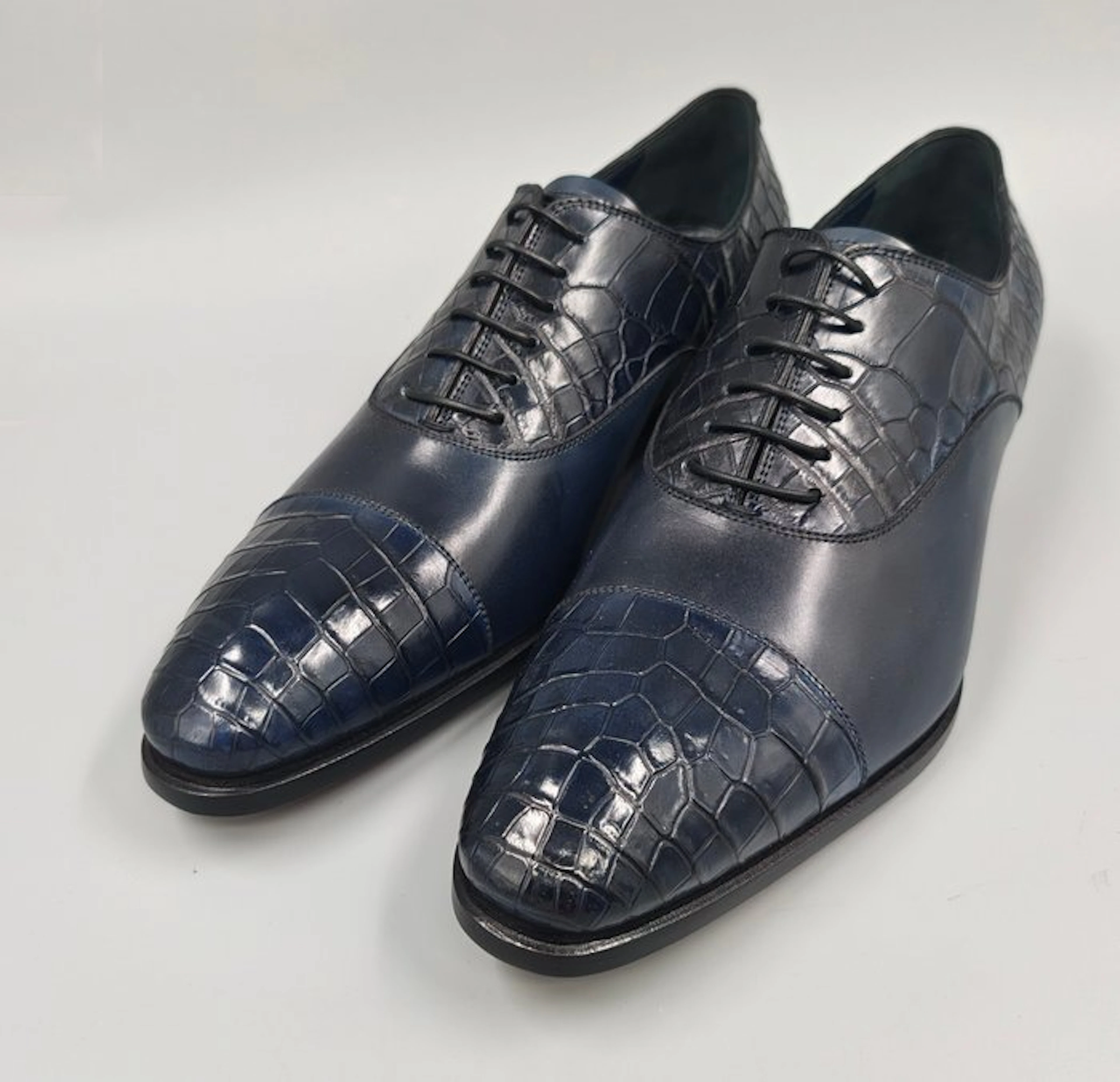 Dami-With Crocodile-44.5 Oxfords-Toe Cap-No Minimum!!!...