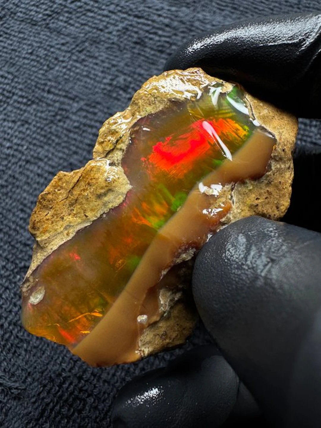 Opal Rough- 25.6 g