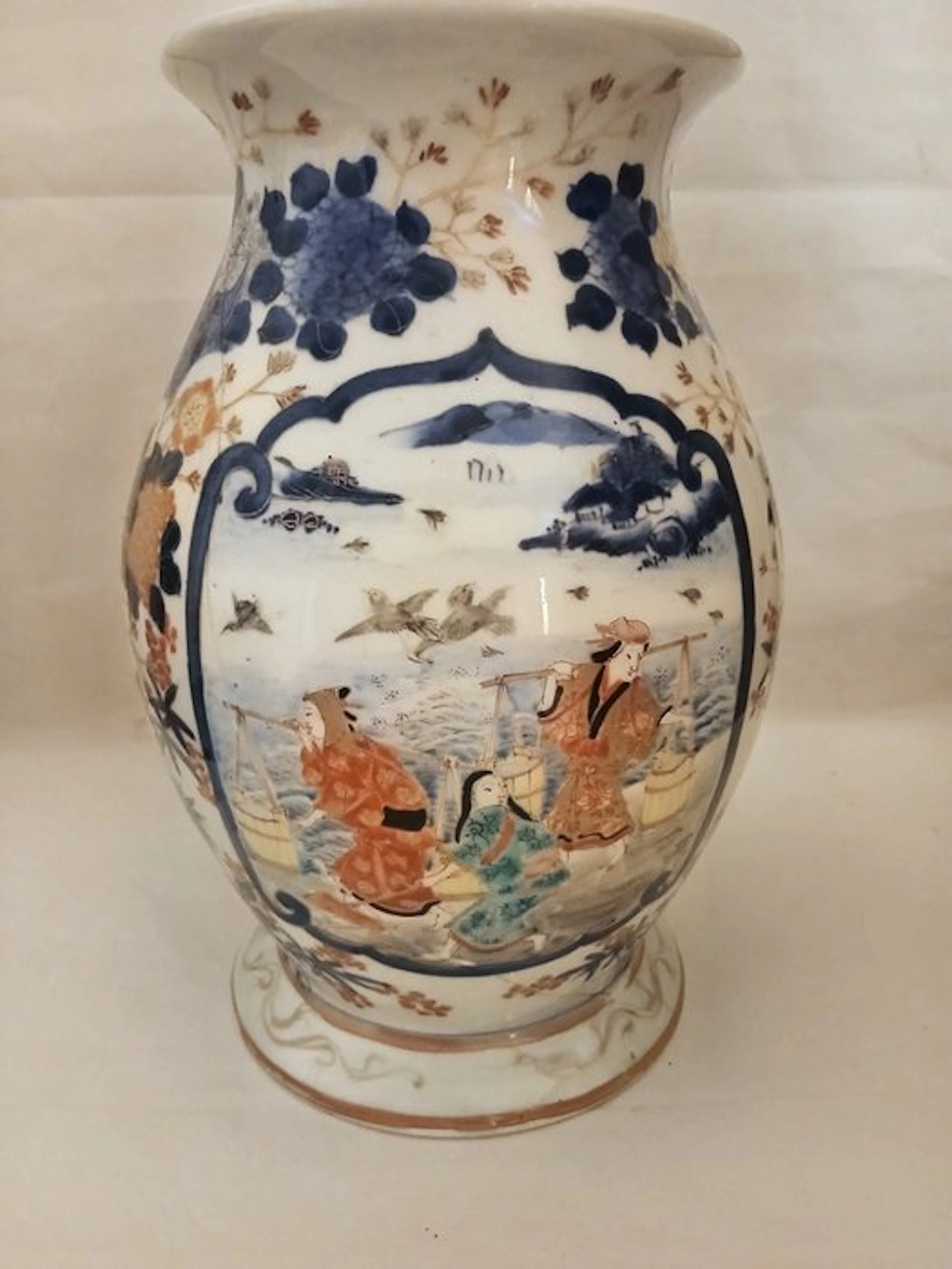 Imari/Arita vase - Porcelain - shinpo zo thashiro - Japan...
