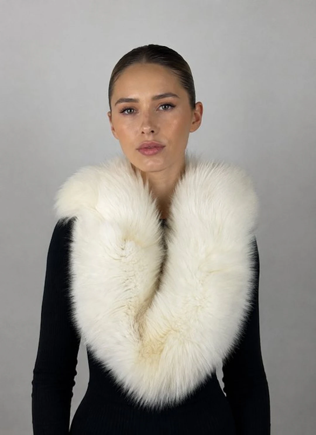 Other brand, Sciarpa Volpe Artica - Collar - New with tags
