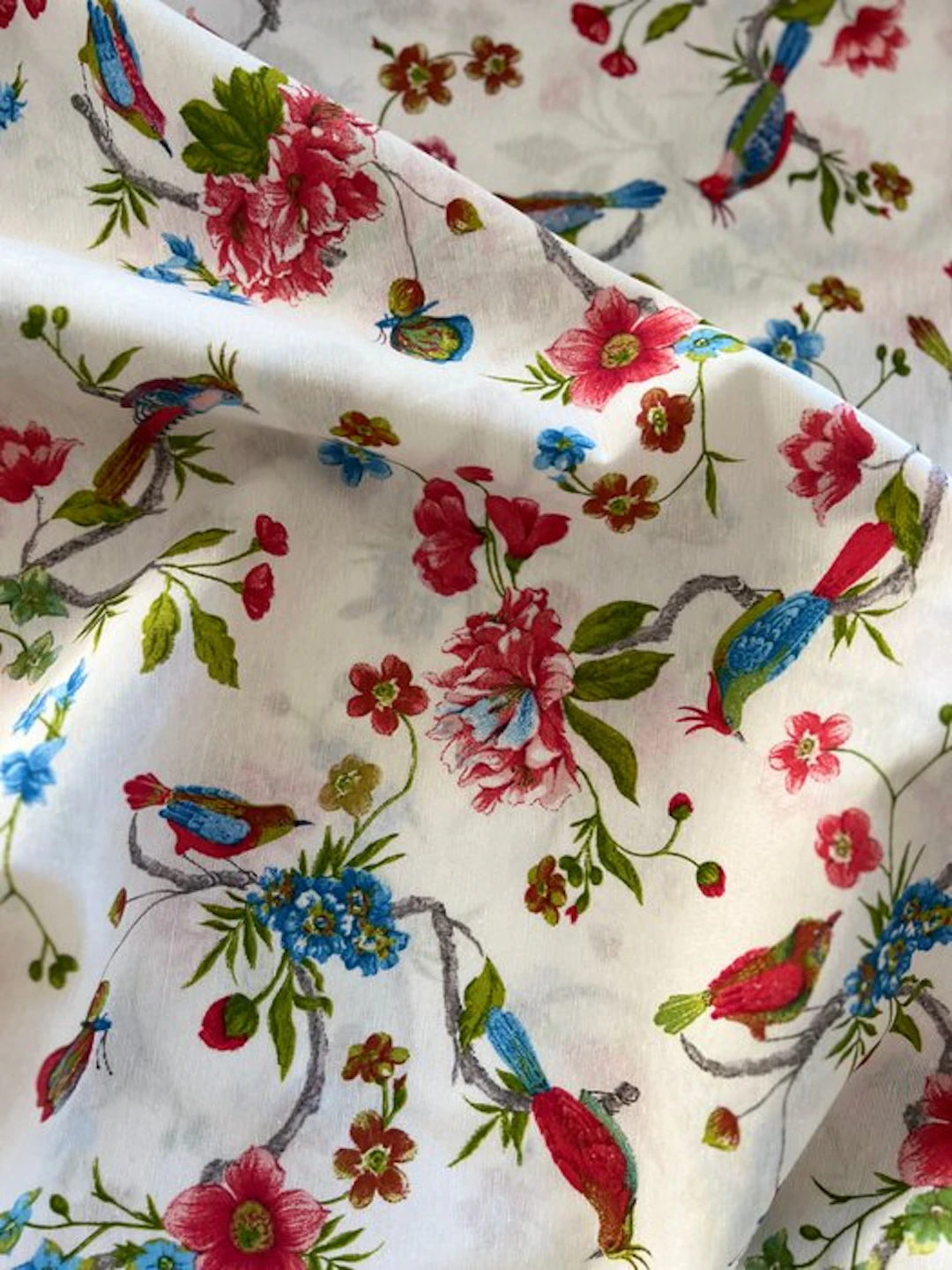 The Garden of the Hummingbirds - Botanical Chinoiserie...