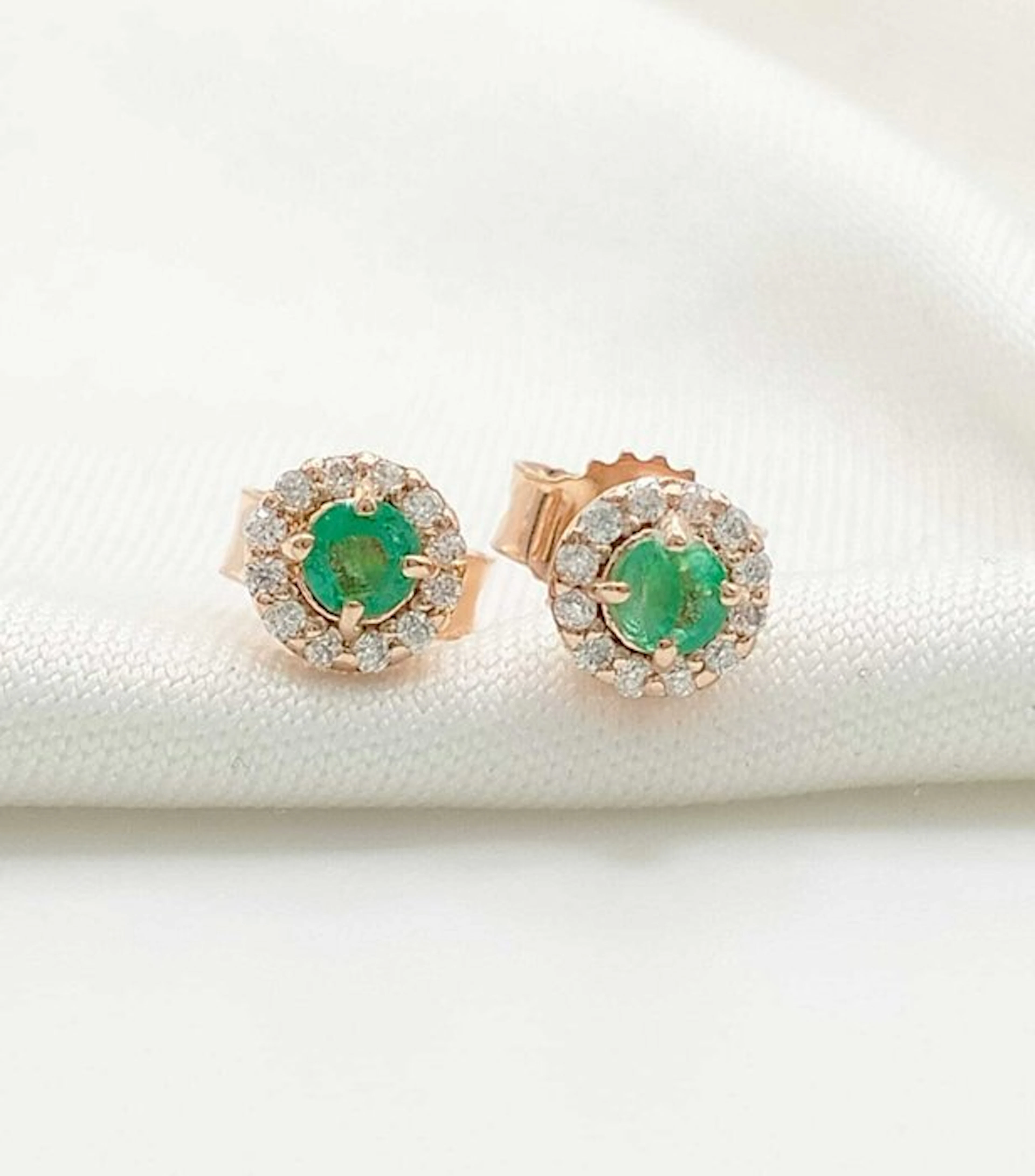 No reserve price - Stud earrings - 14 kt. Rose gold Emerald - Diamond - 585