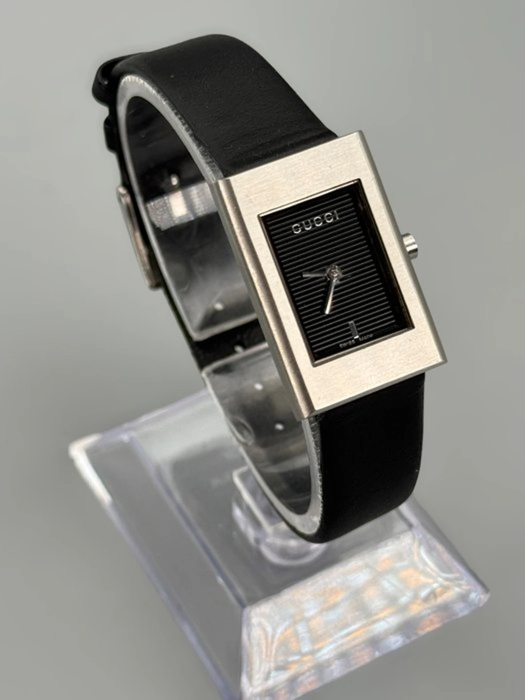 Gucci - Tank Dress Watch – Textured Black Dial – Swiss...