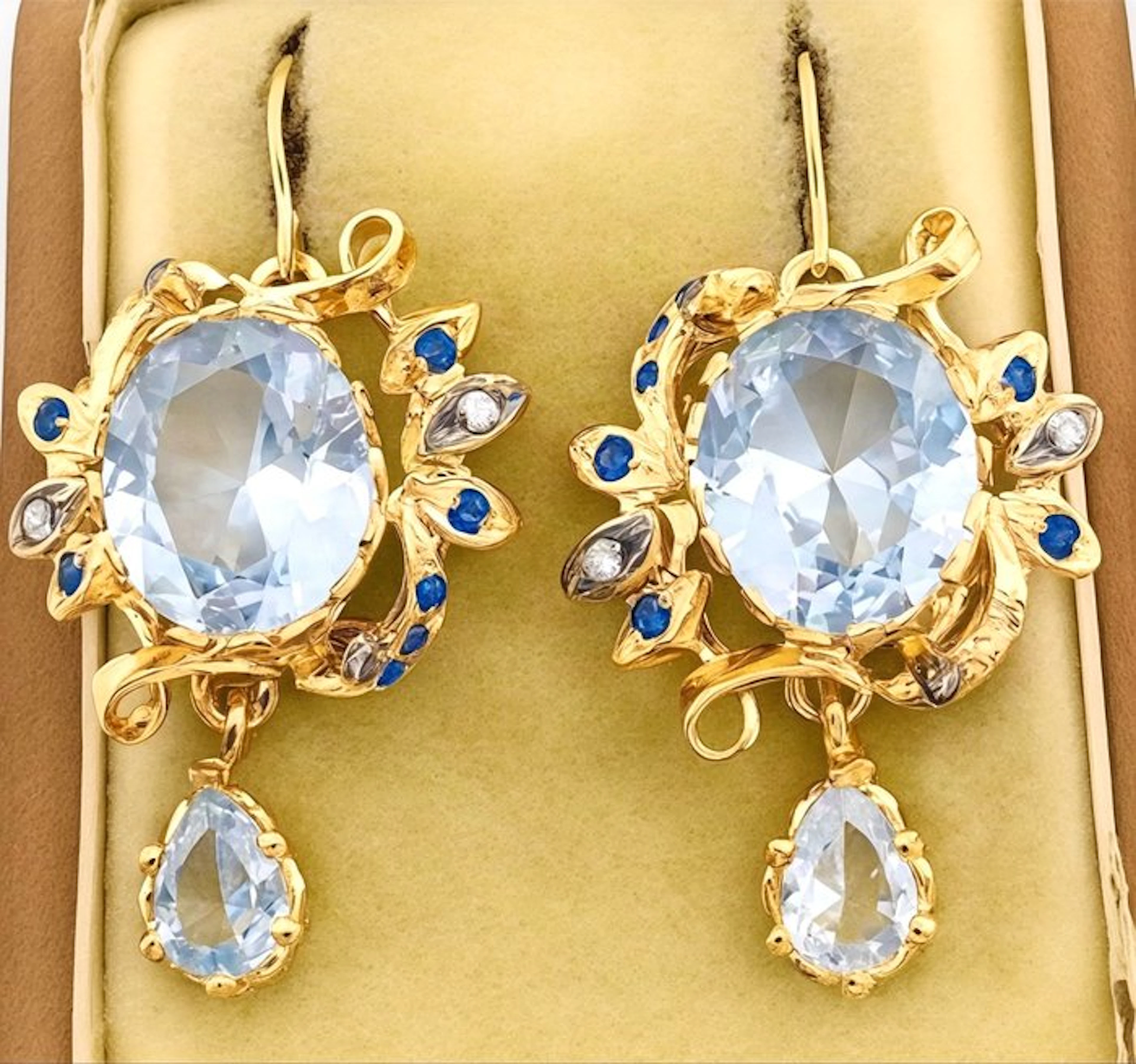No reserve price - Earrings - 9 kt. Yellow gold, Silver Aquamarine - Sapphire