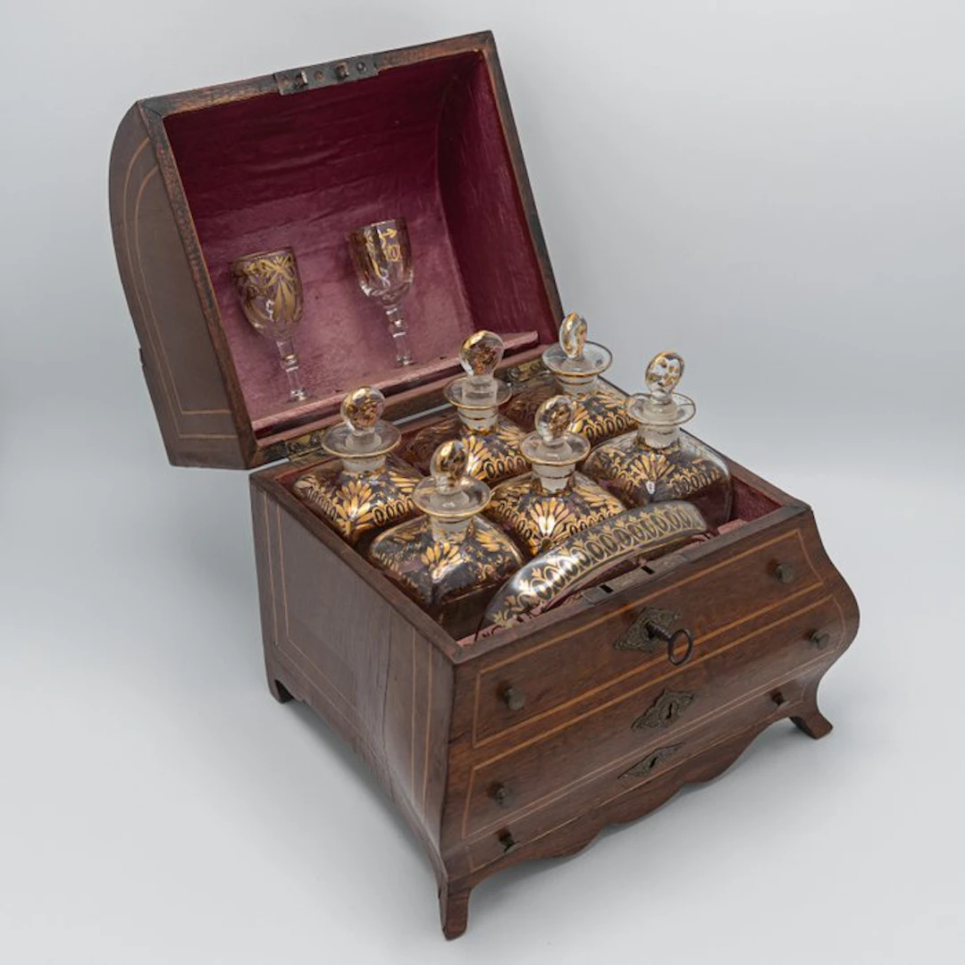 Liquor cabinet - Wood, Glass