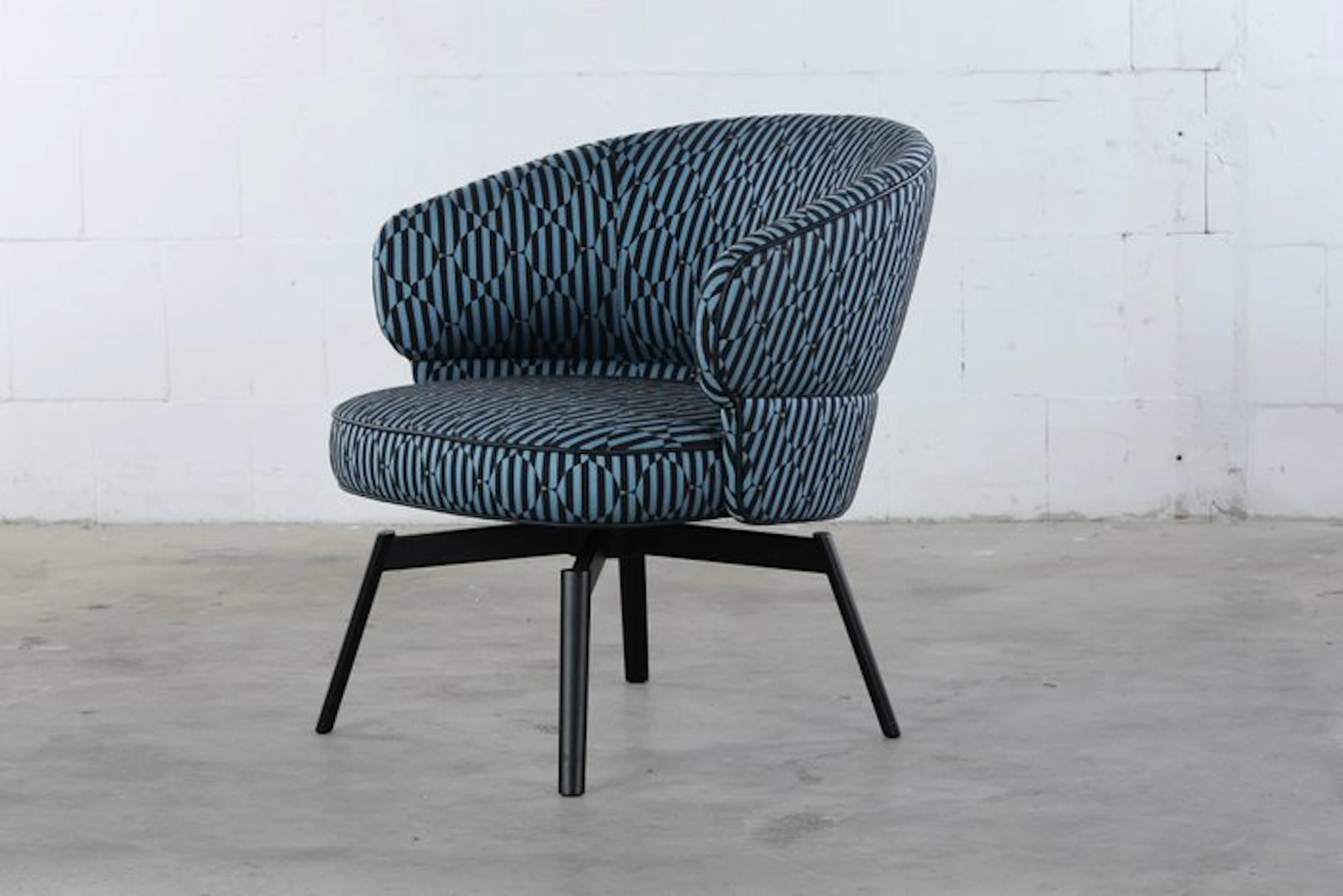 Wittmann Austria - Sebastian Herkner - Chair - Morton Lounge - Fabric