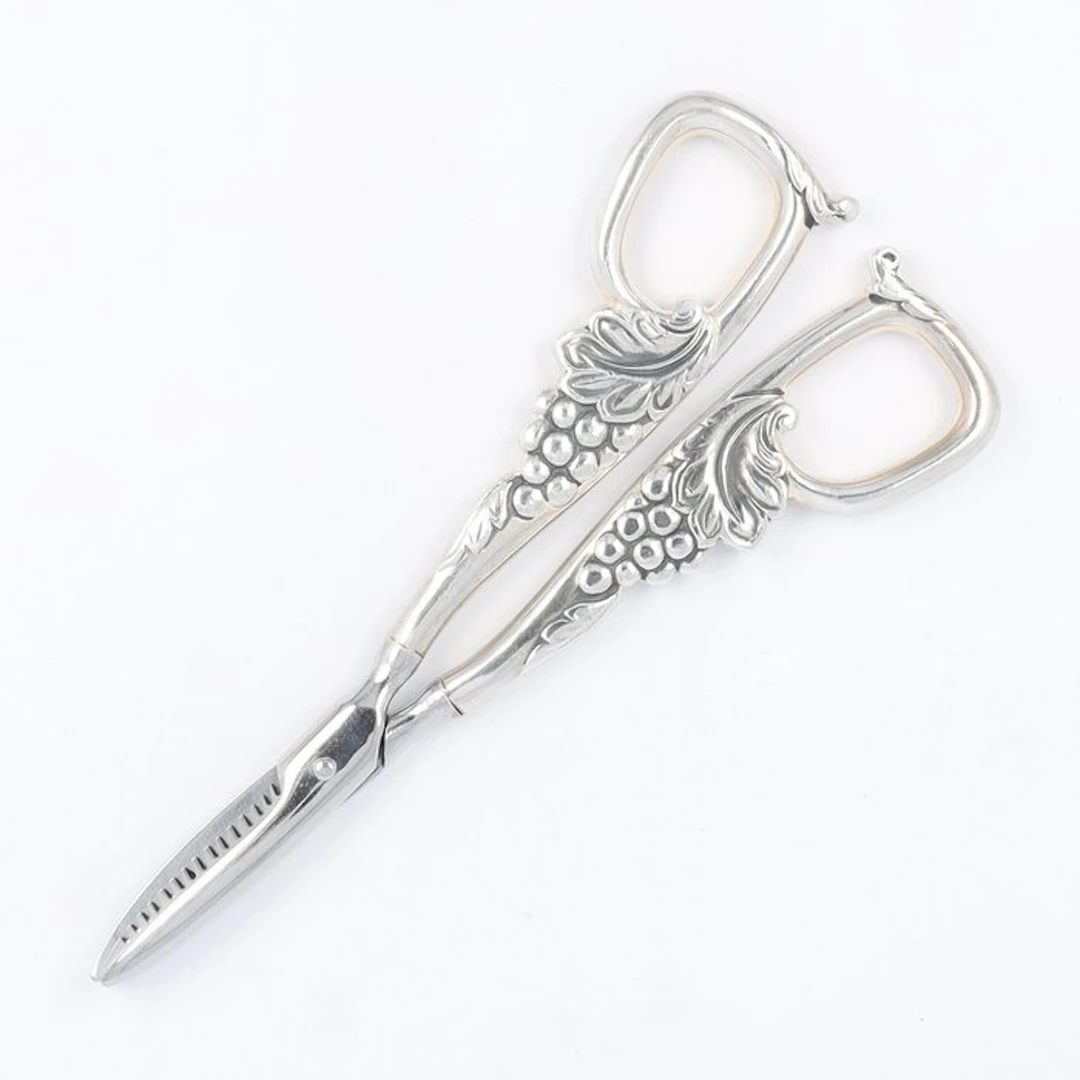 Sola - Grape scissors - Silverplated