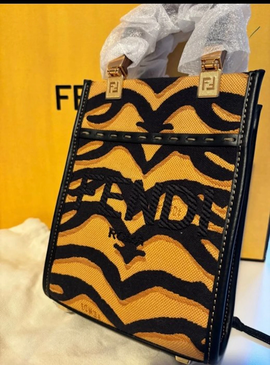 Fendi - Handbag