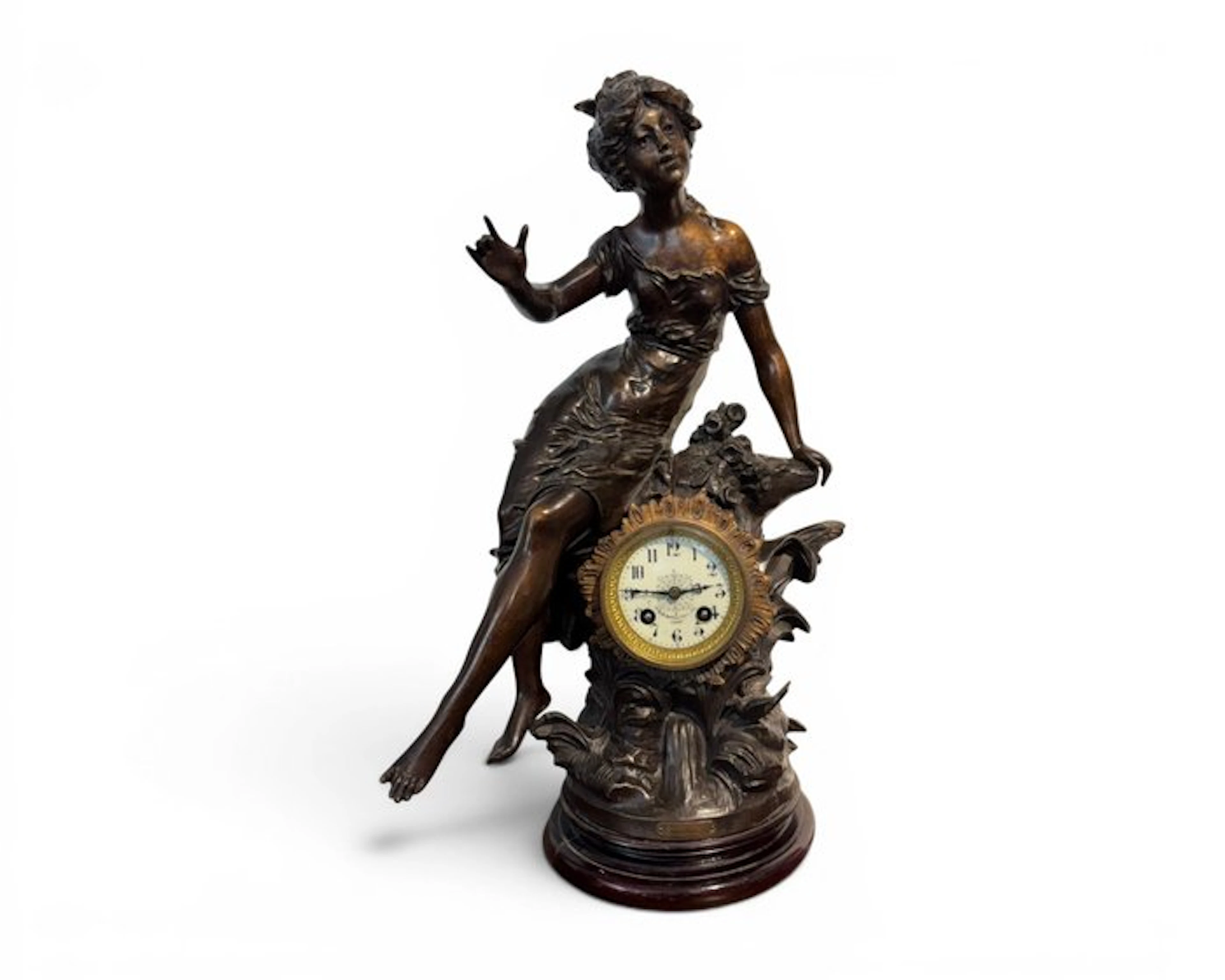 Figural mantel clock - Art Nouveau Spelter - 1900-1910...