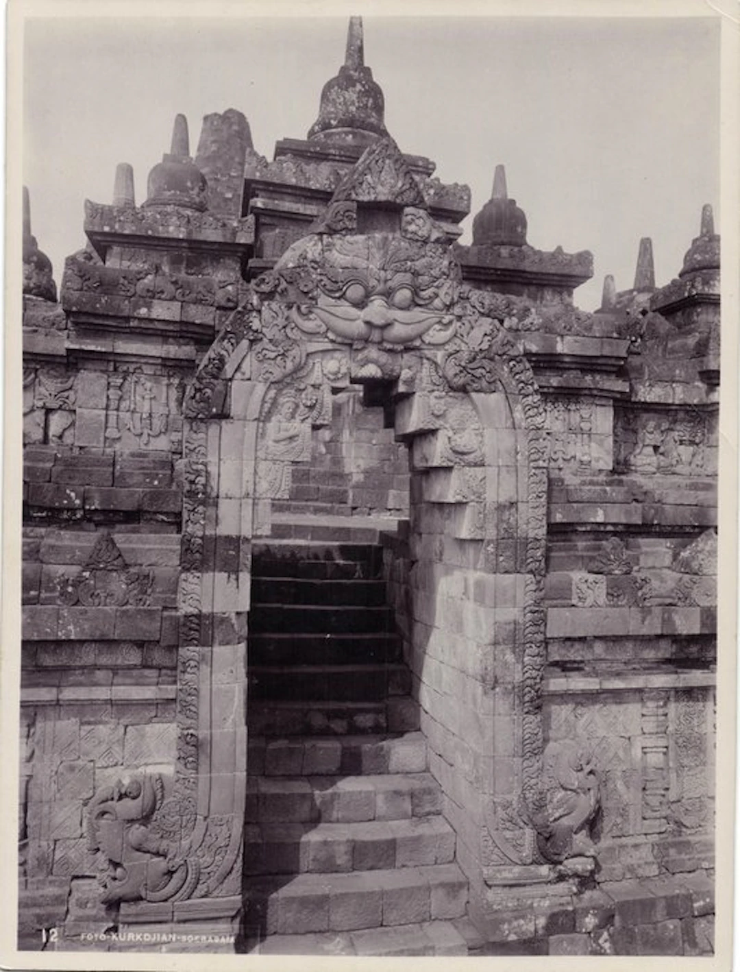 N.V. Photografisch Atelier Kurkdjian - Indonesia