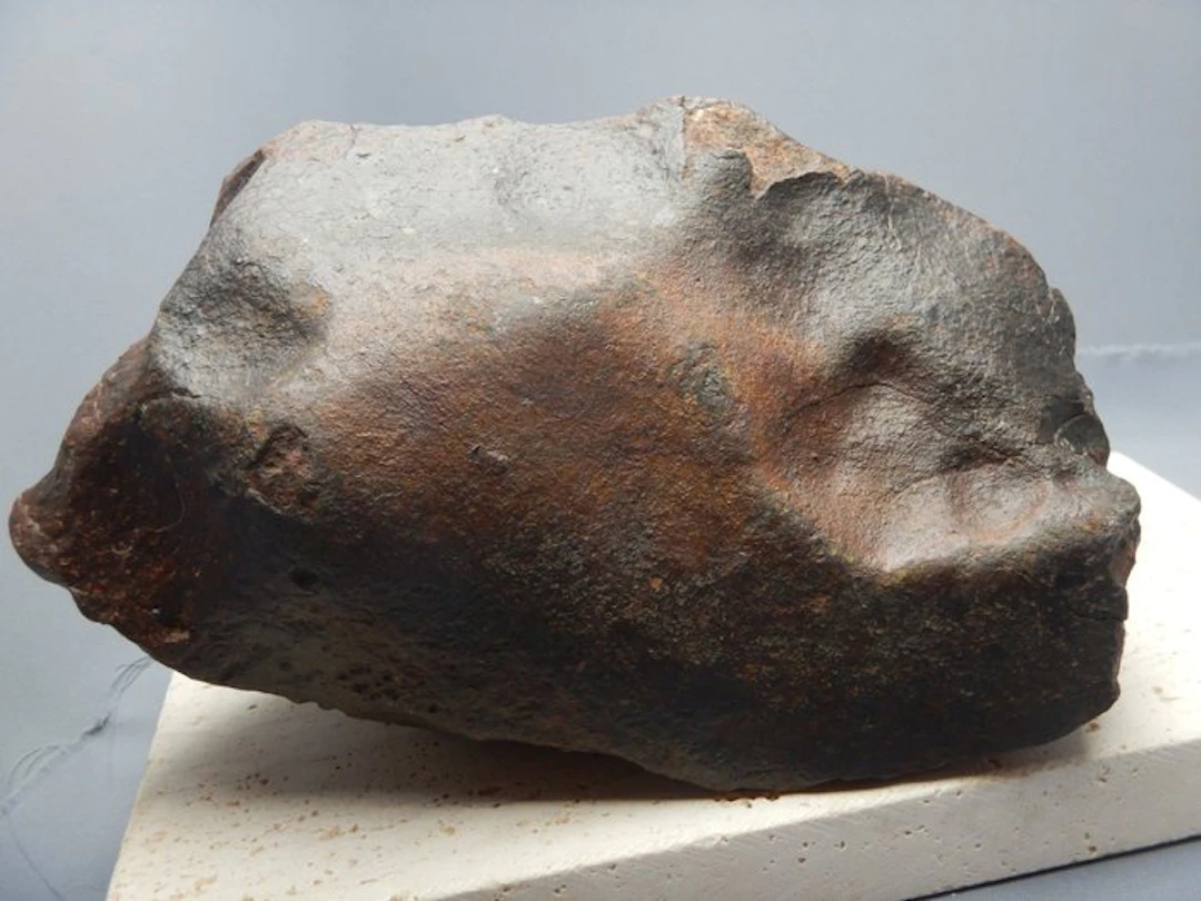 Chondrite Chondrite Meteorite - 1950 g - (1)
