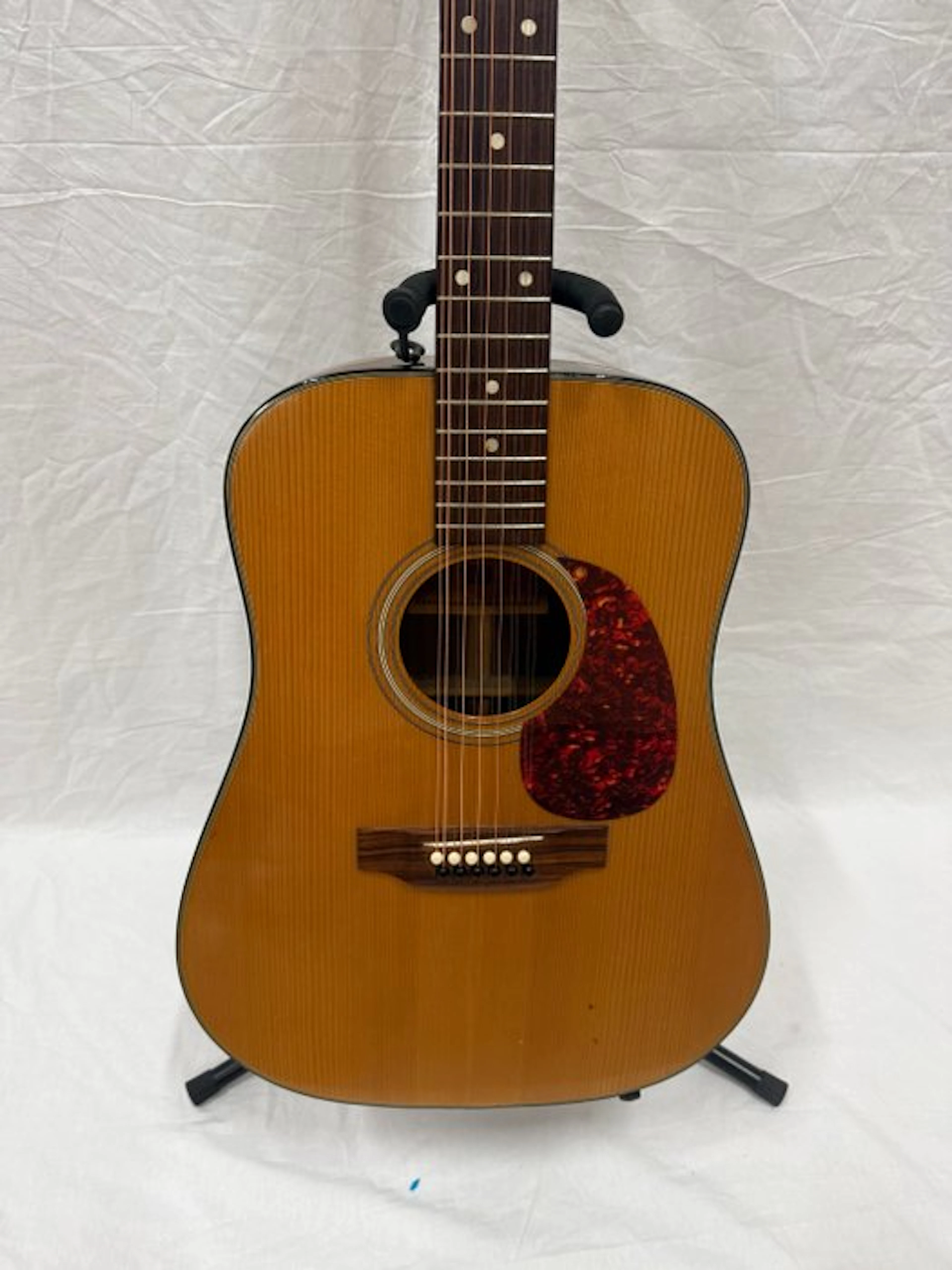 Roderich Paesold - 12-String (Solid-Top) - - 12-string...