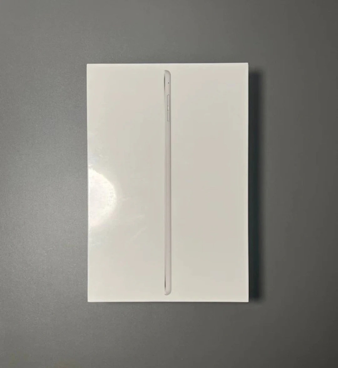 Apple iPad mini 4 128GB - New - Computer - In original sealed box