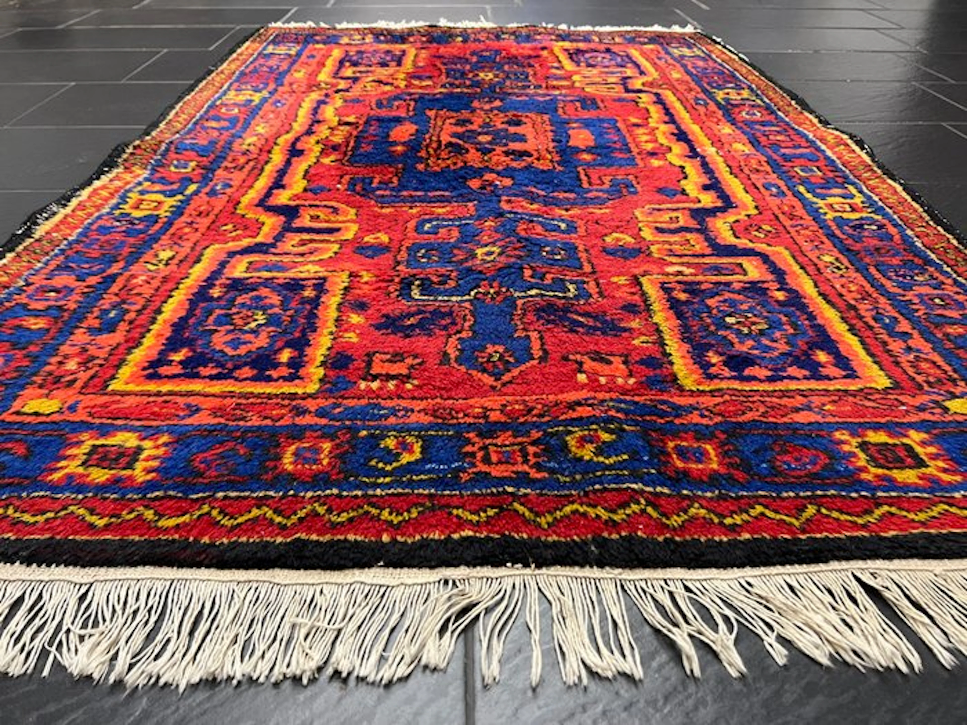 Heriz Art Deco - Rug - 185 cm - 125 cm