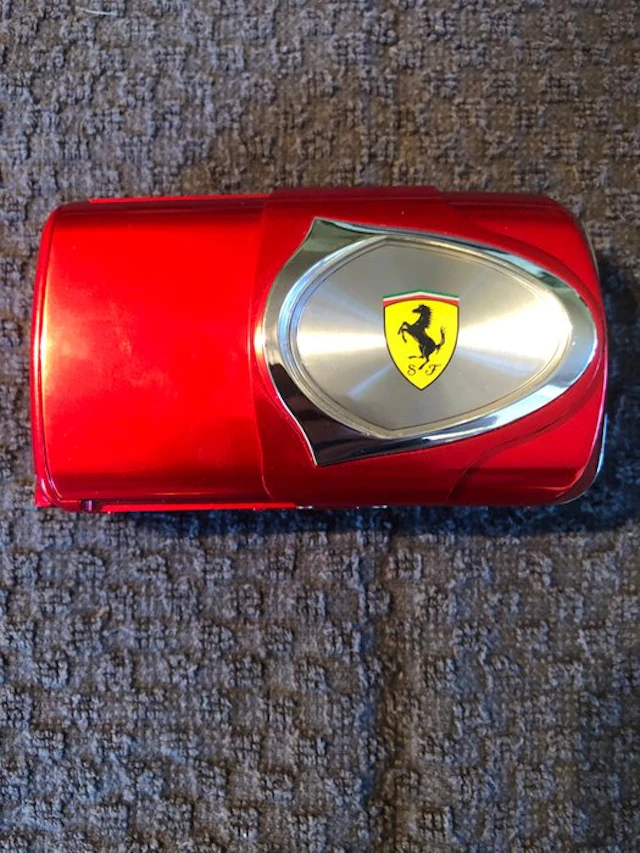 Olympus Ferrari Digital Model 2003 (Limited Edition) Digital compact camera