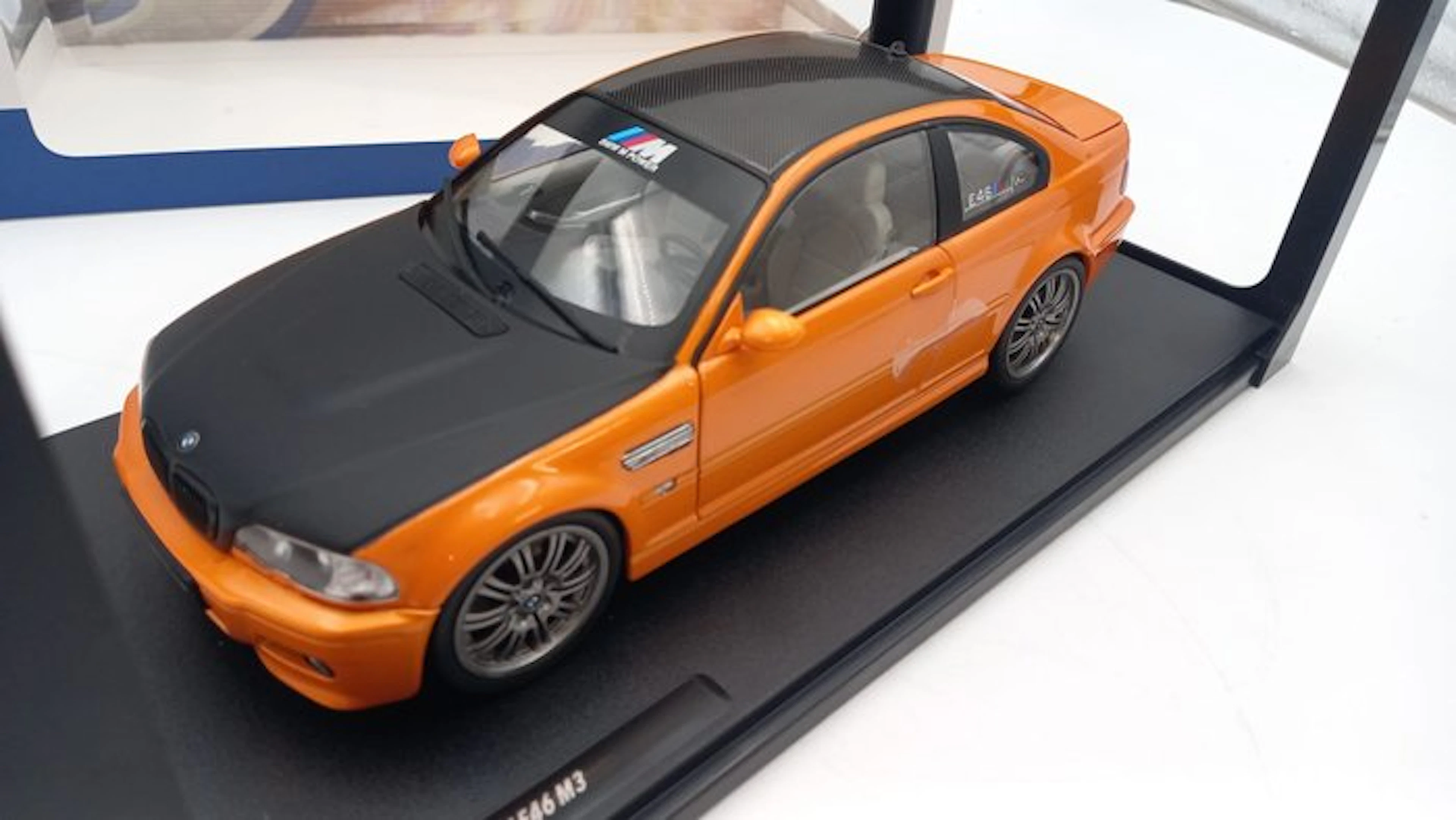 Solido 1:18 - Model car - BMW M3 E46 2000 - (cod.G19)
